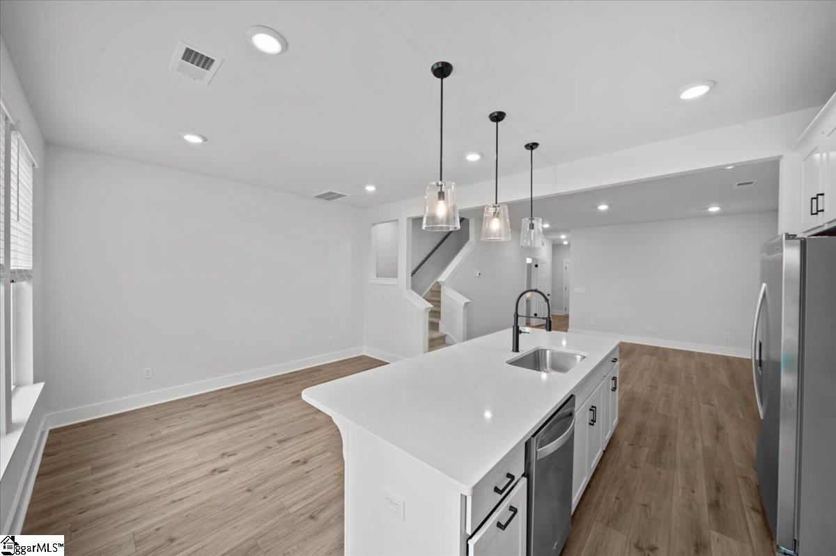 522 W Norvell Court Property Photo 8