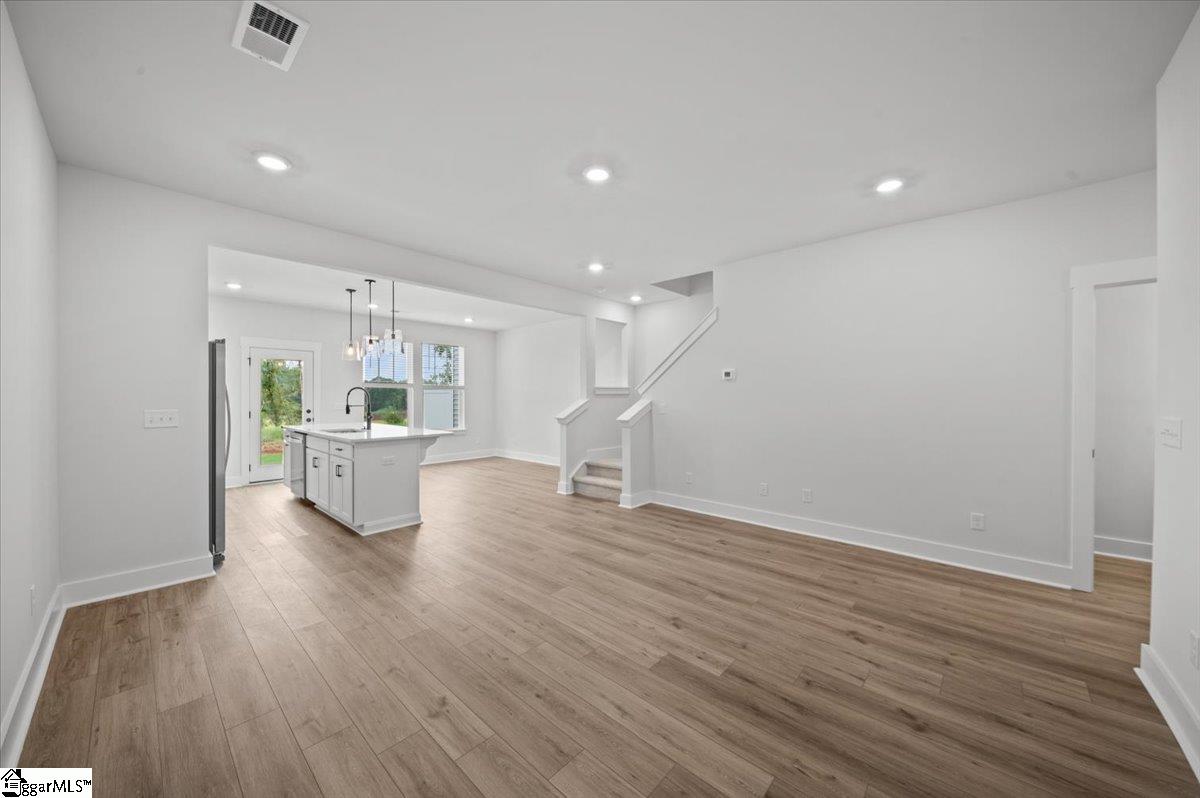 522 W Norvell Court Property Photo 9