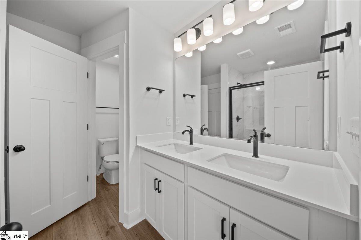 522 W Norvell Court Property Photo 17