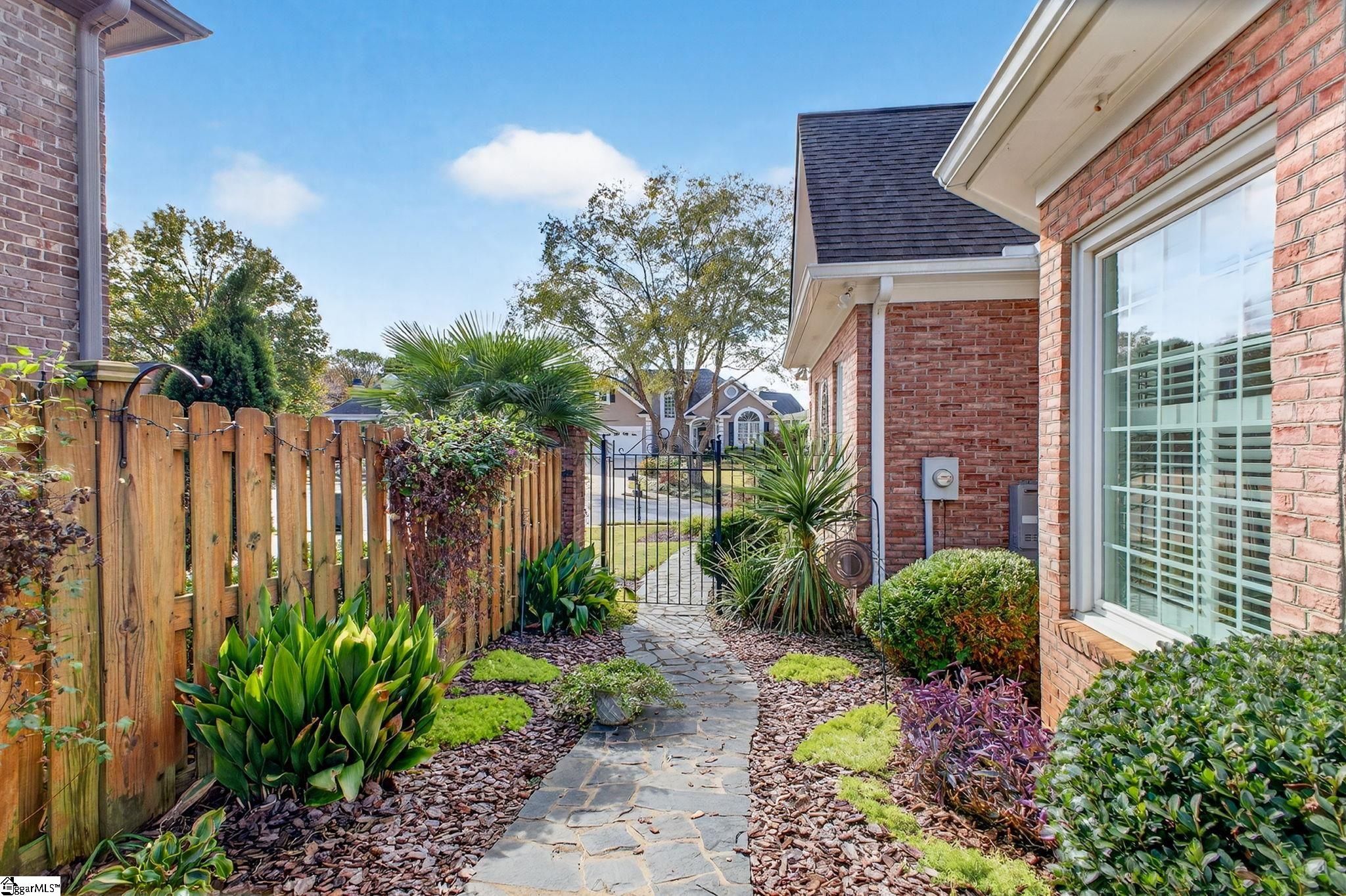 201 Green Arbor Lane Property Photo 34