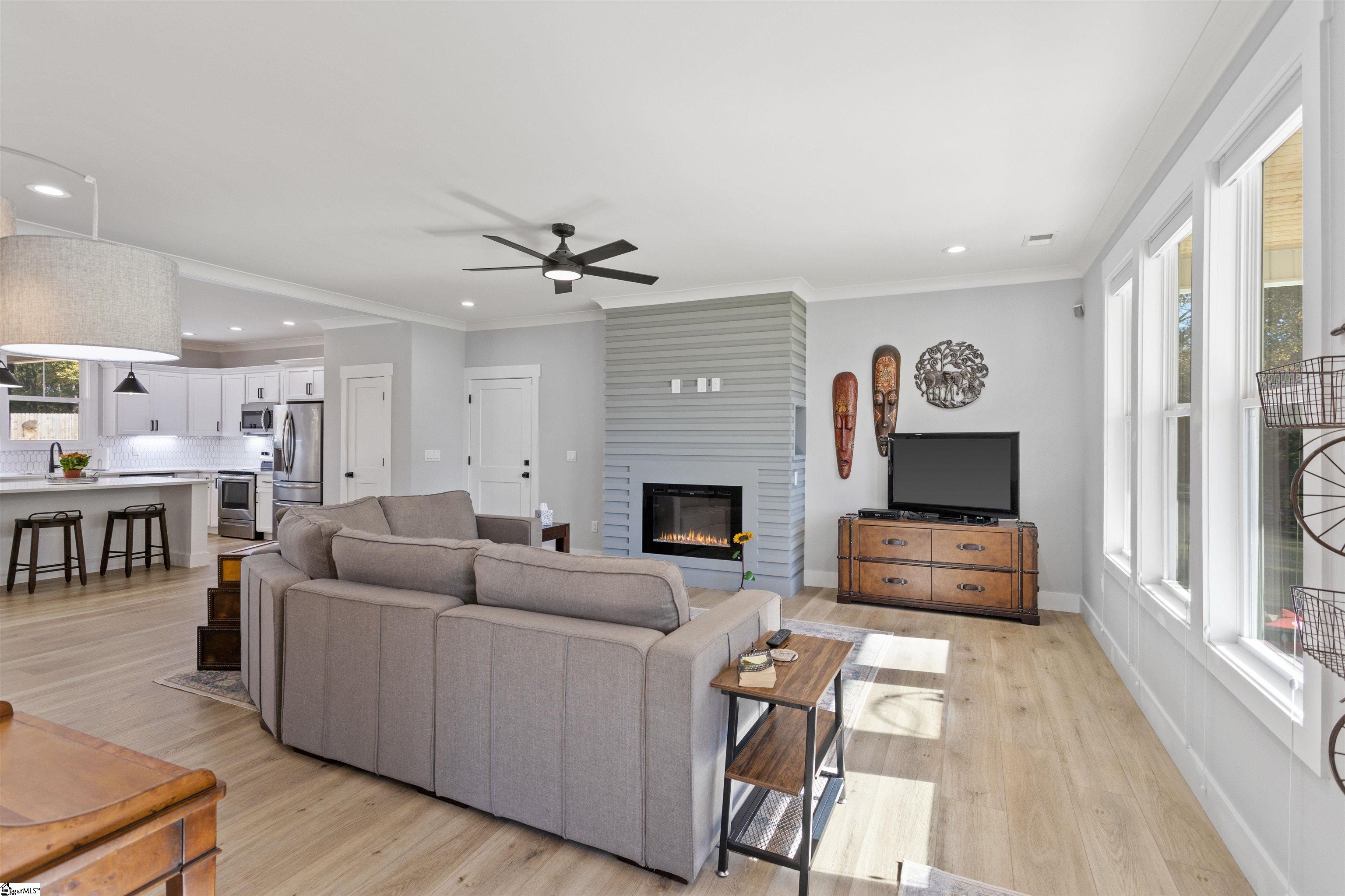 3 Sunset Court Property Photo 4