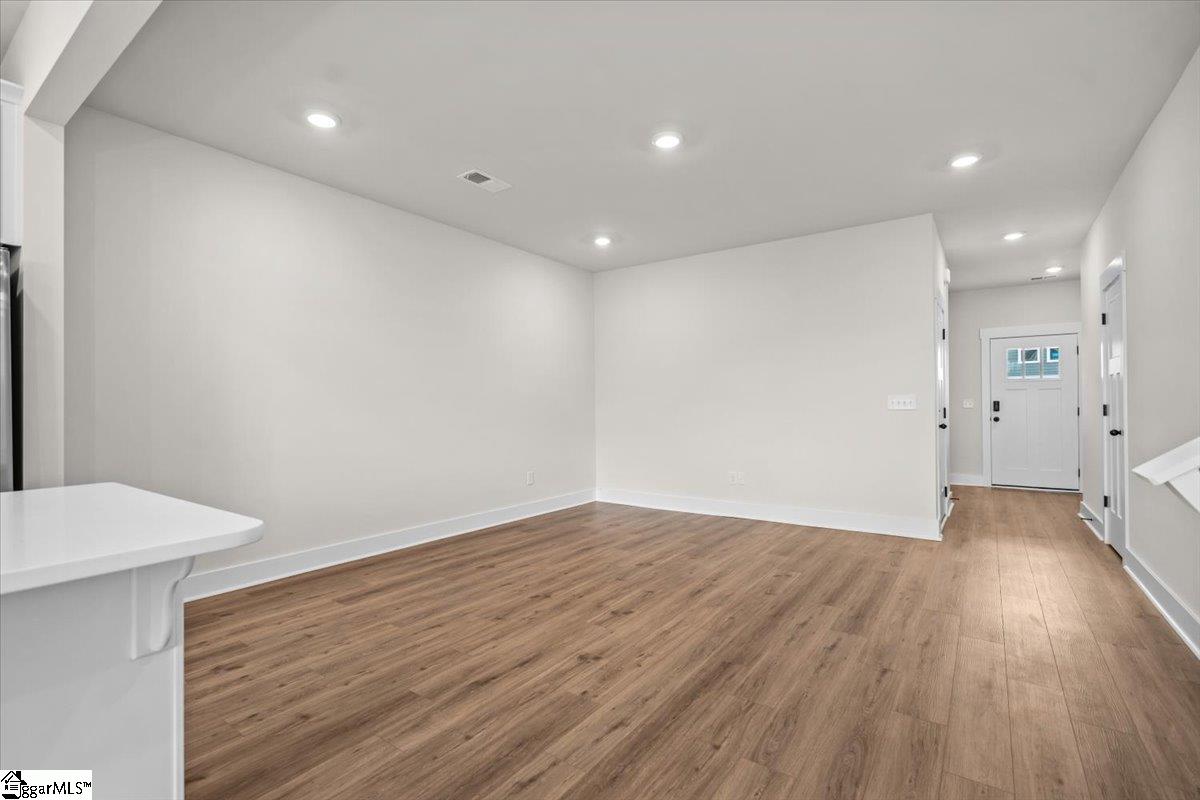 204 Cali Way Property Photo 12