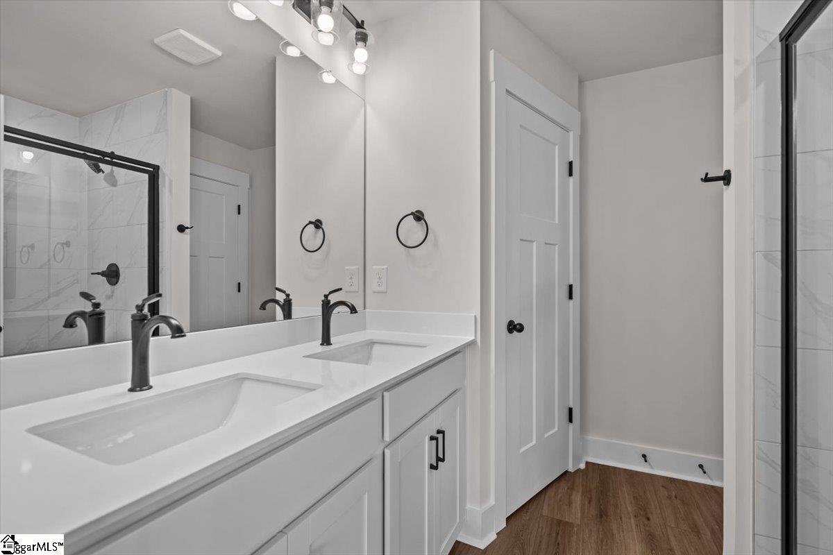 204 Cali Way Property Photo 16