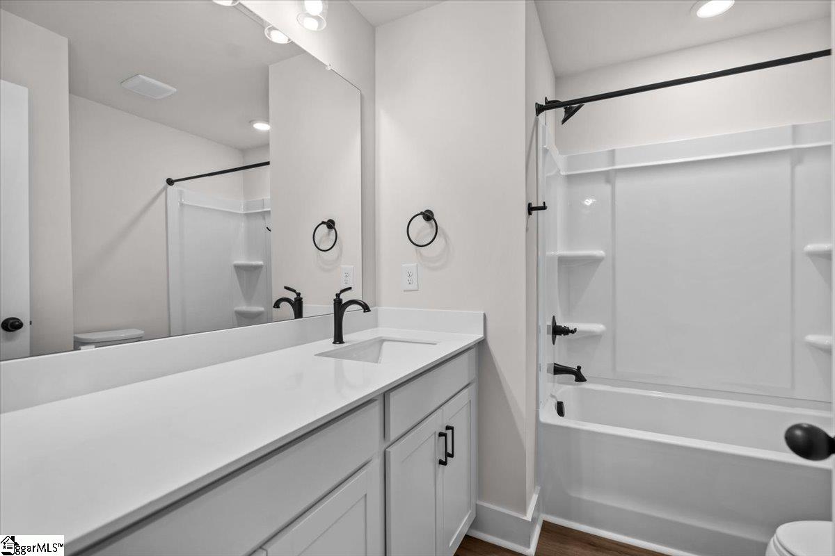 204 Cali Way Property Photo 23