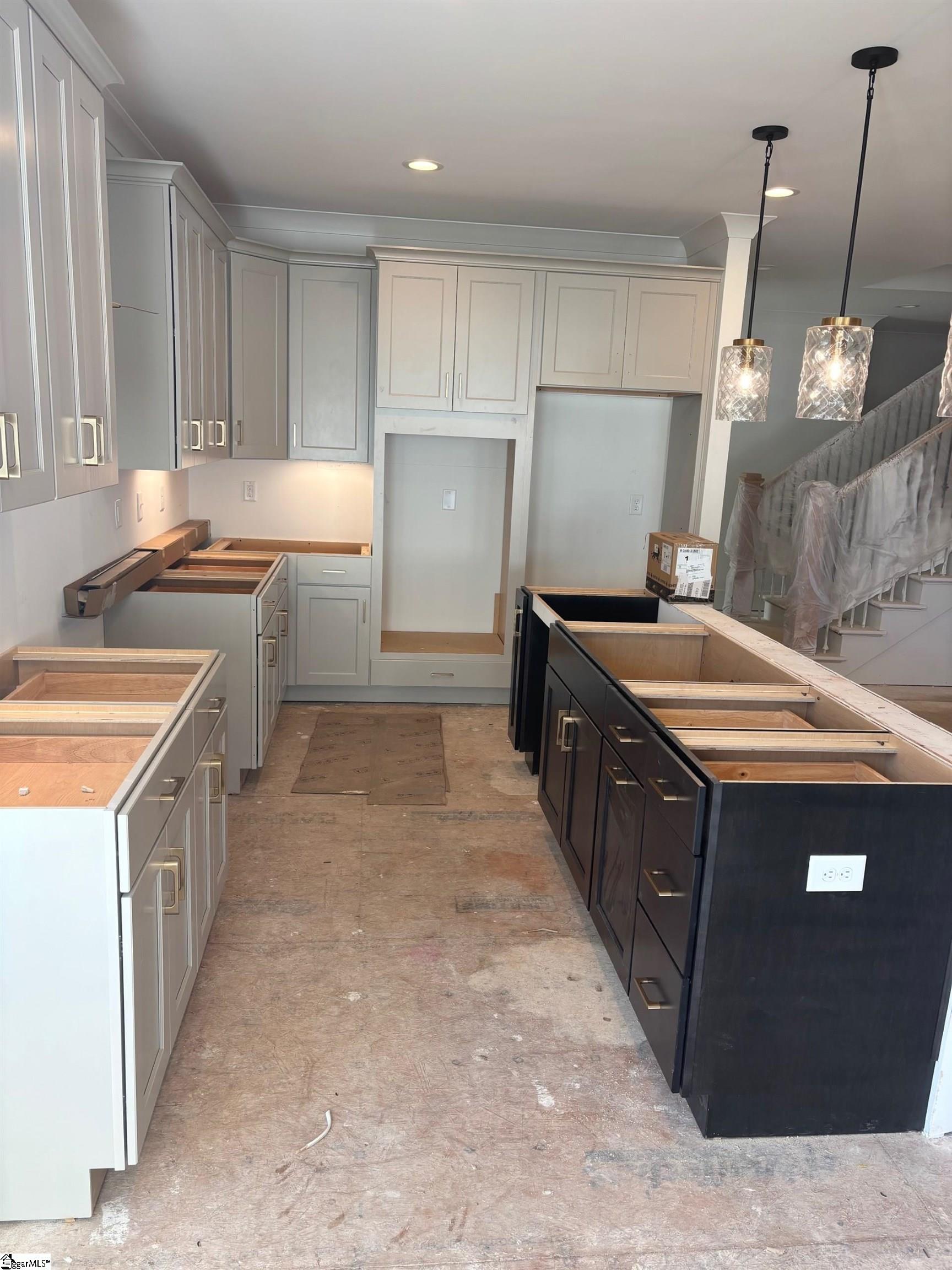 3004 English Cottage Way Property Photo 5