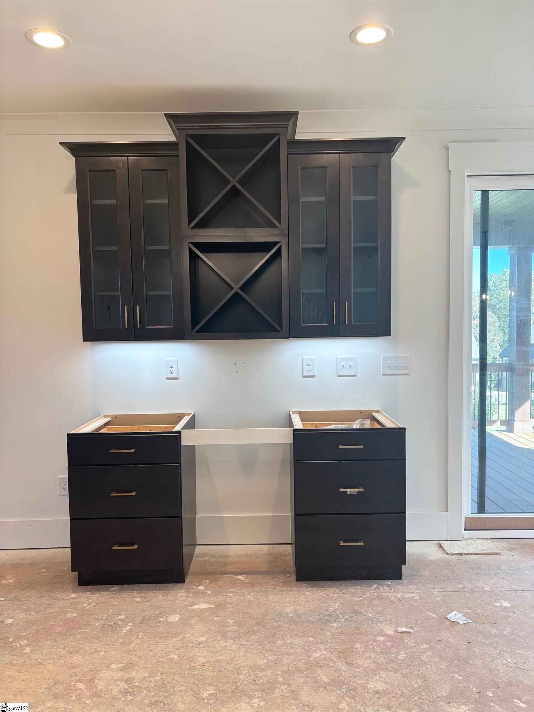 3004 English Cottage Way Property Photo 6