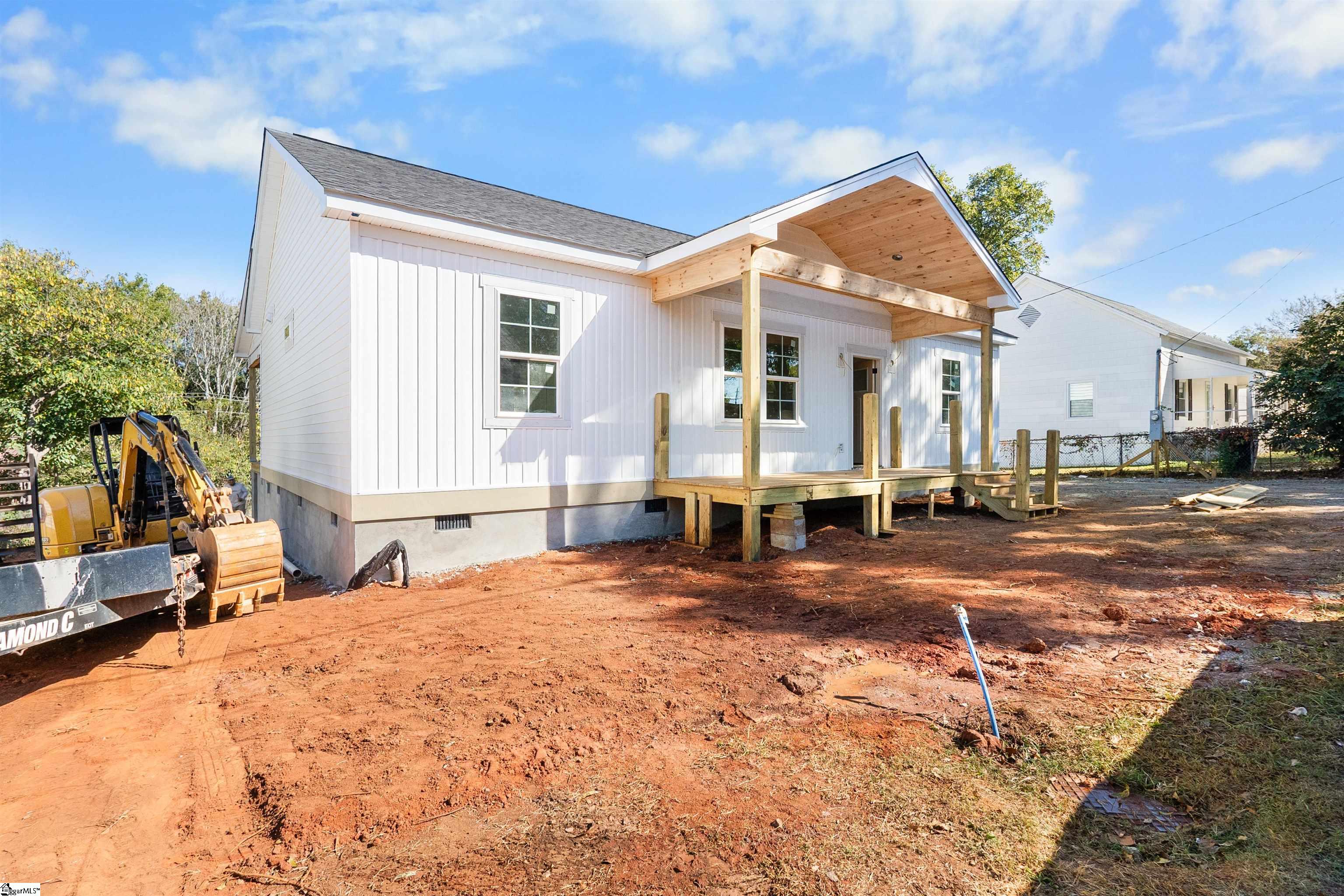 105 Bailey Street Property Photo 3