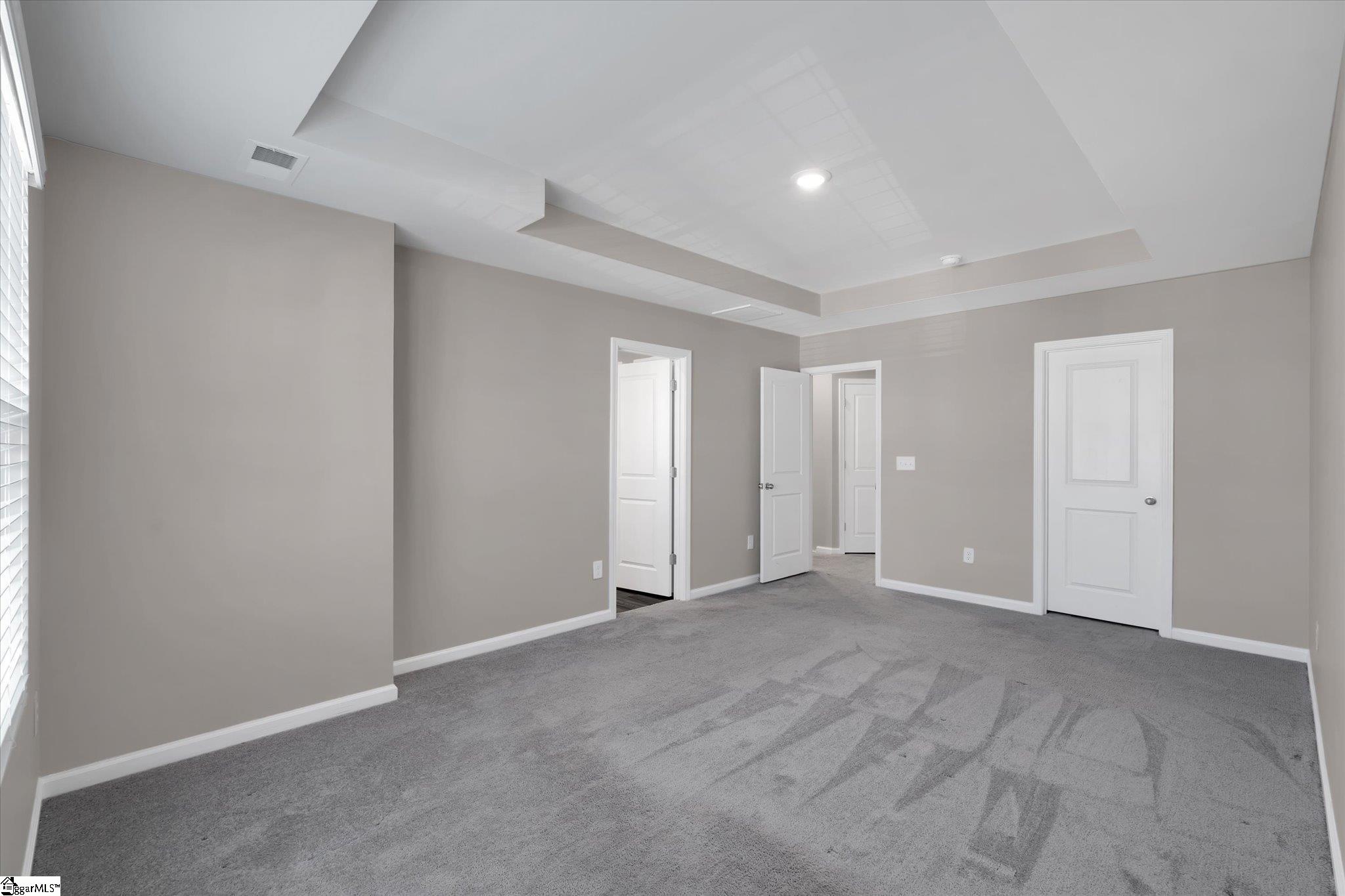 290 E Compass Way Property Photo 15