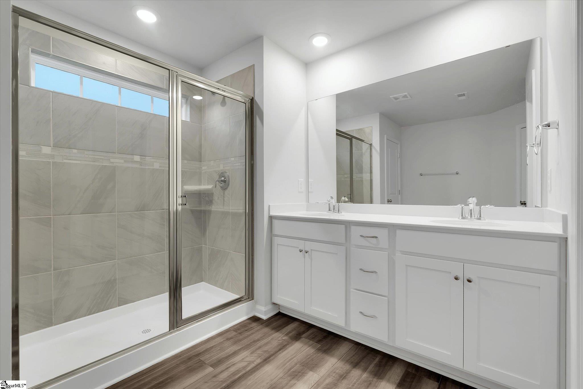 328 E Compass Way Property Photo 15