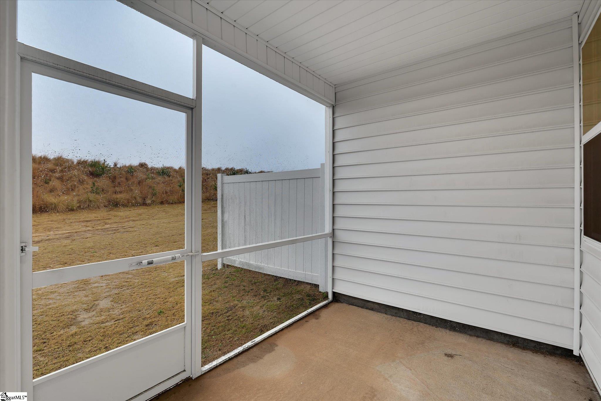 328 E Compass Way Property Photo 22