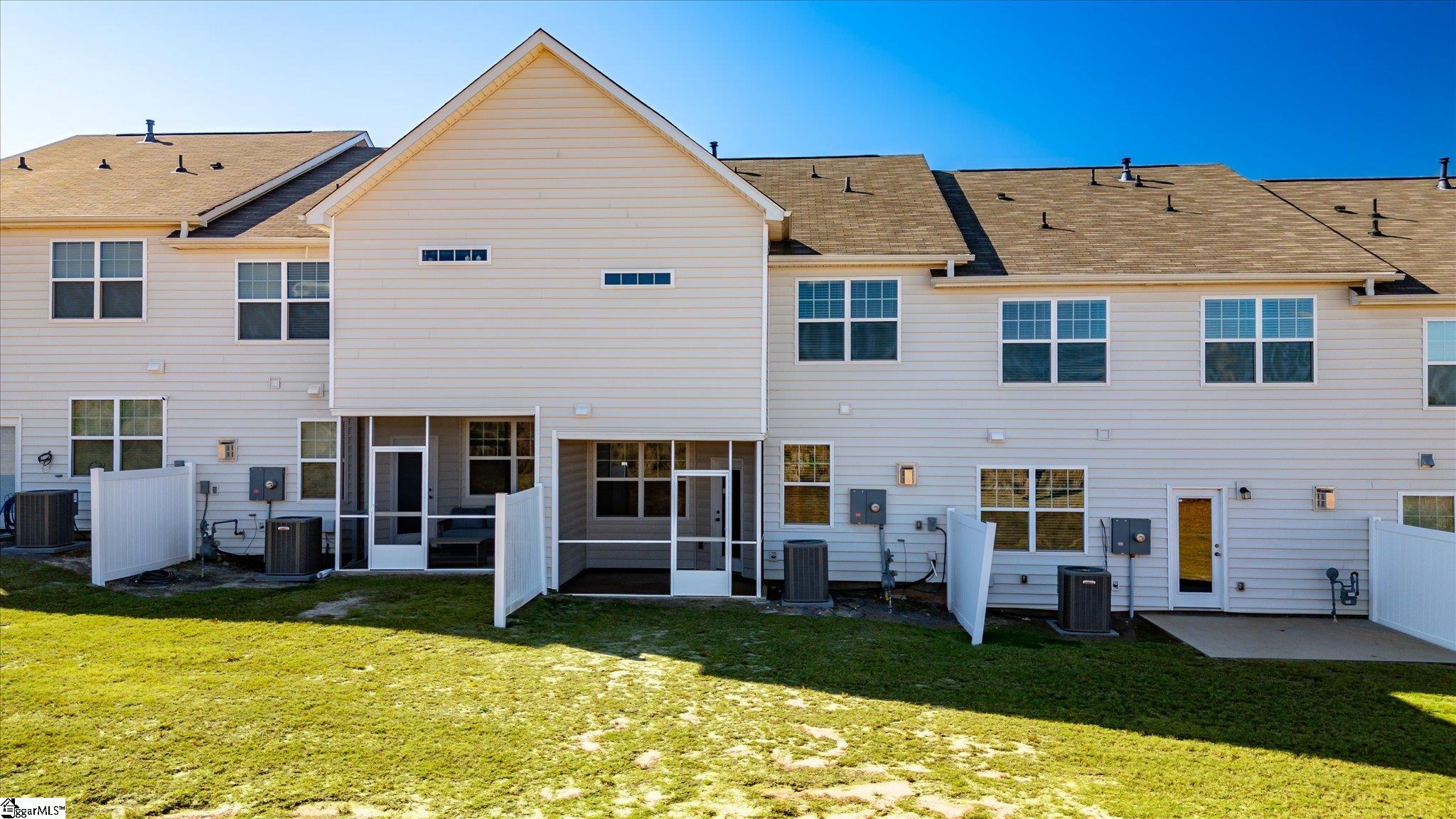 328 E Compass Way Property Photo 25