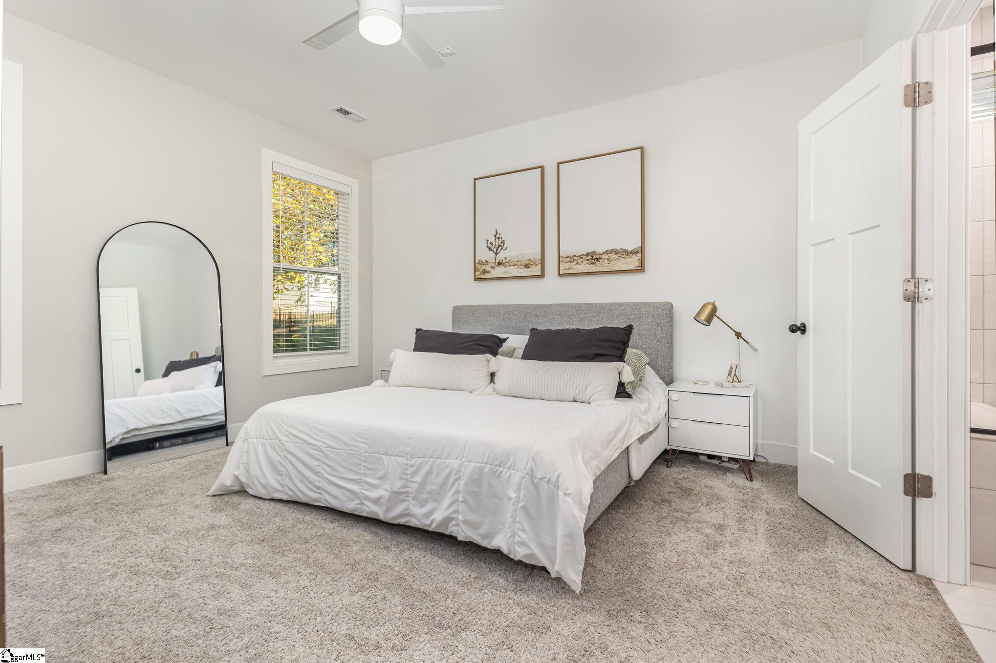 212 Larch Court Property Photo 11