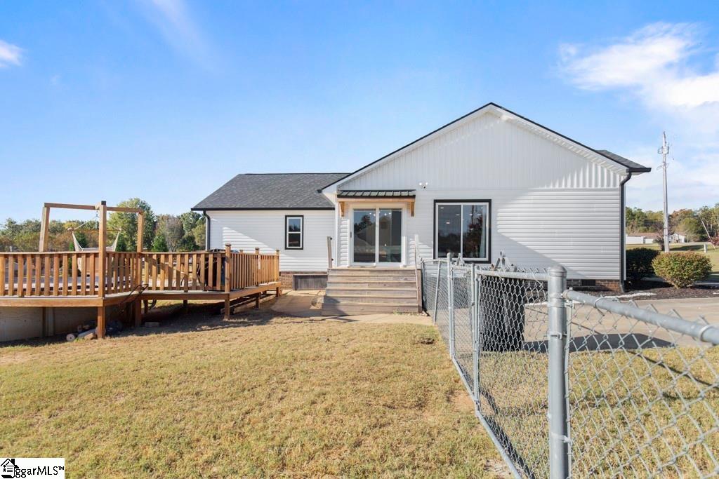 3067 Anderson Highway Property Photo 13