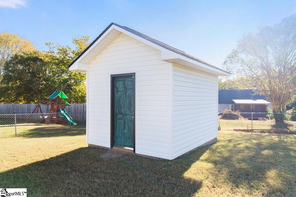 3067 Anderson Highway Property Photo 16