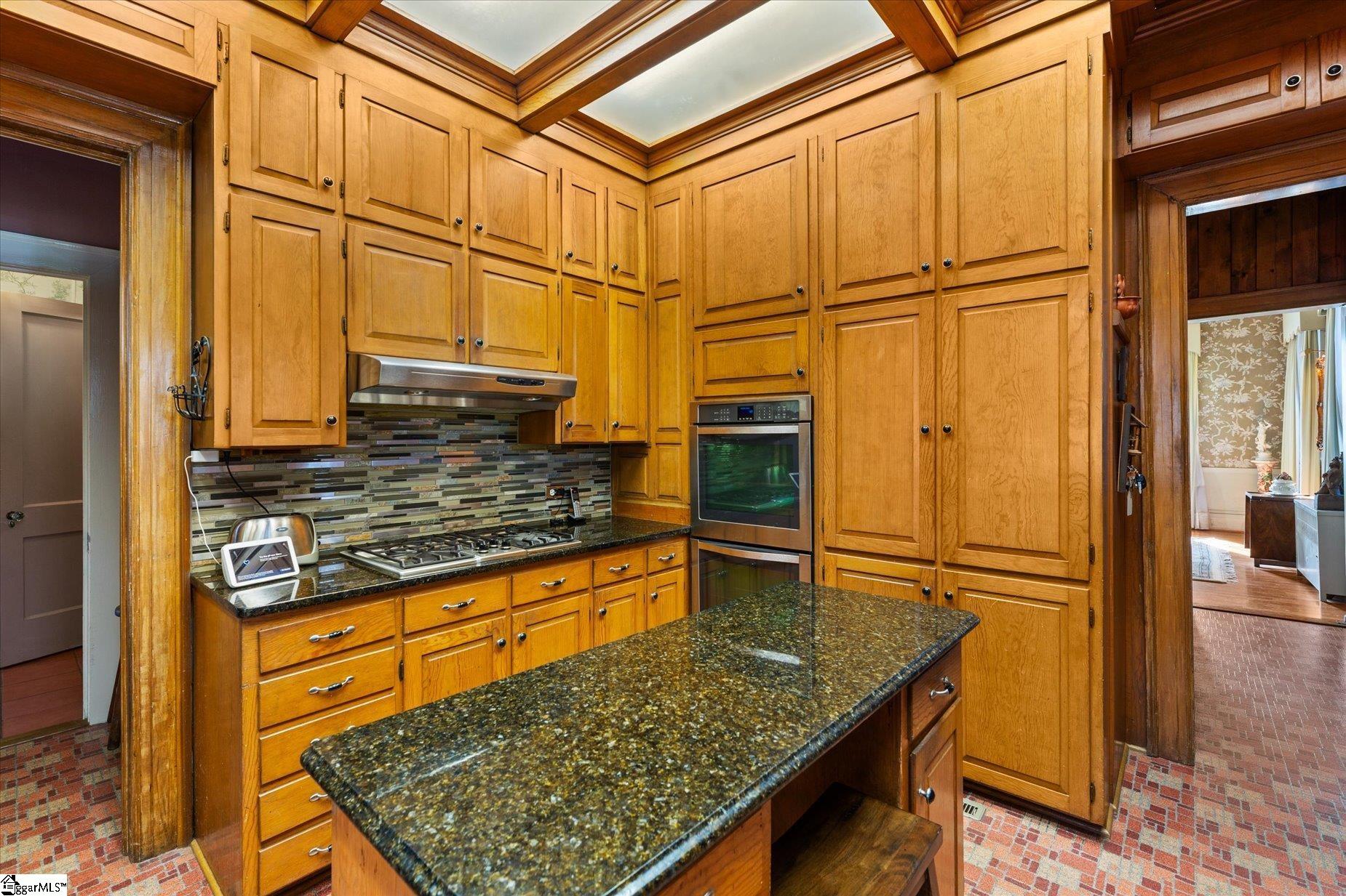 780 W Main Street Property Photo 29