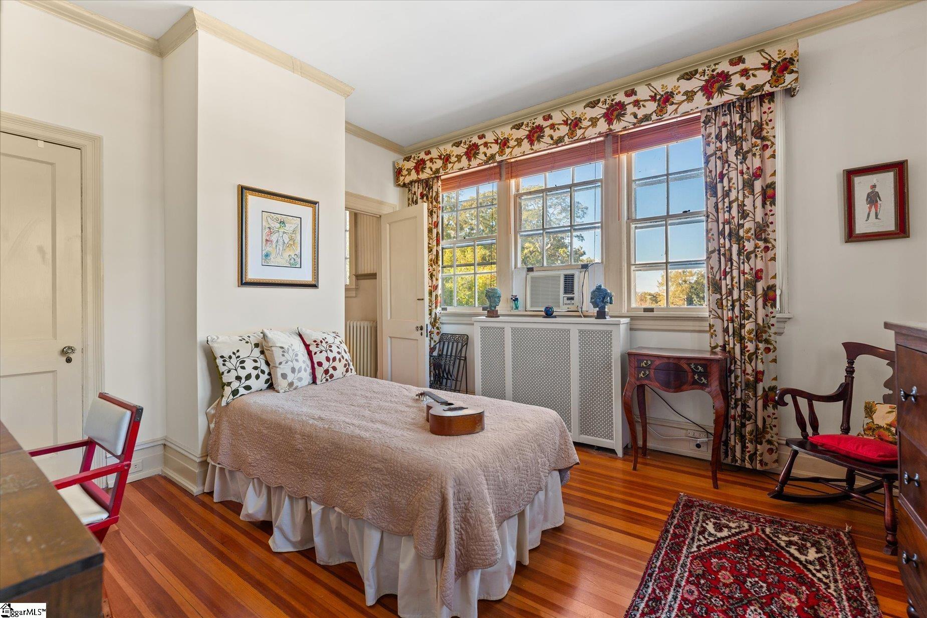 780 W Main Street Property Photo 44