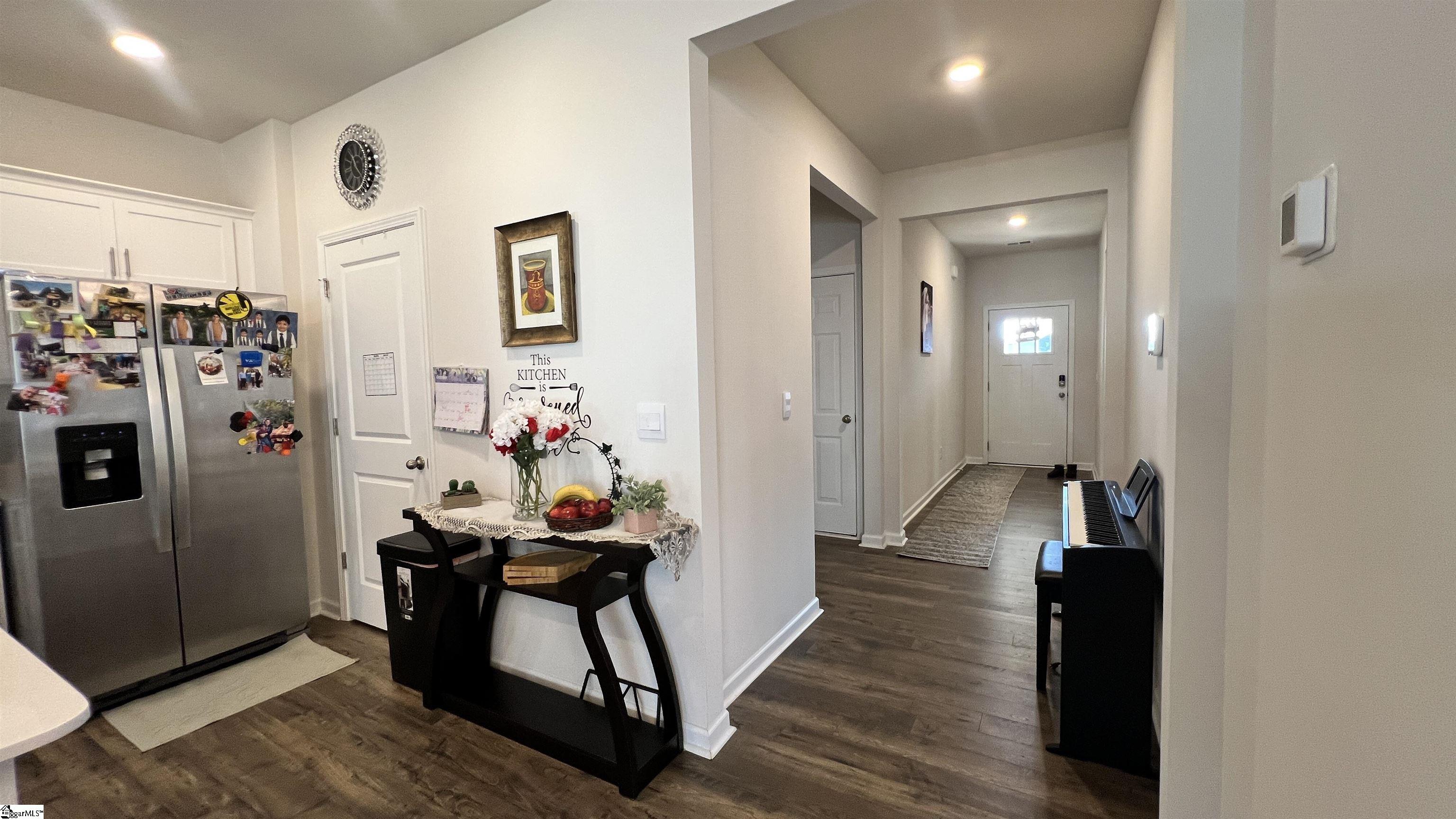 505 Topaz Court Property Photo 8