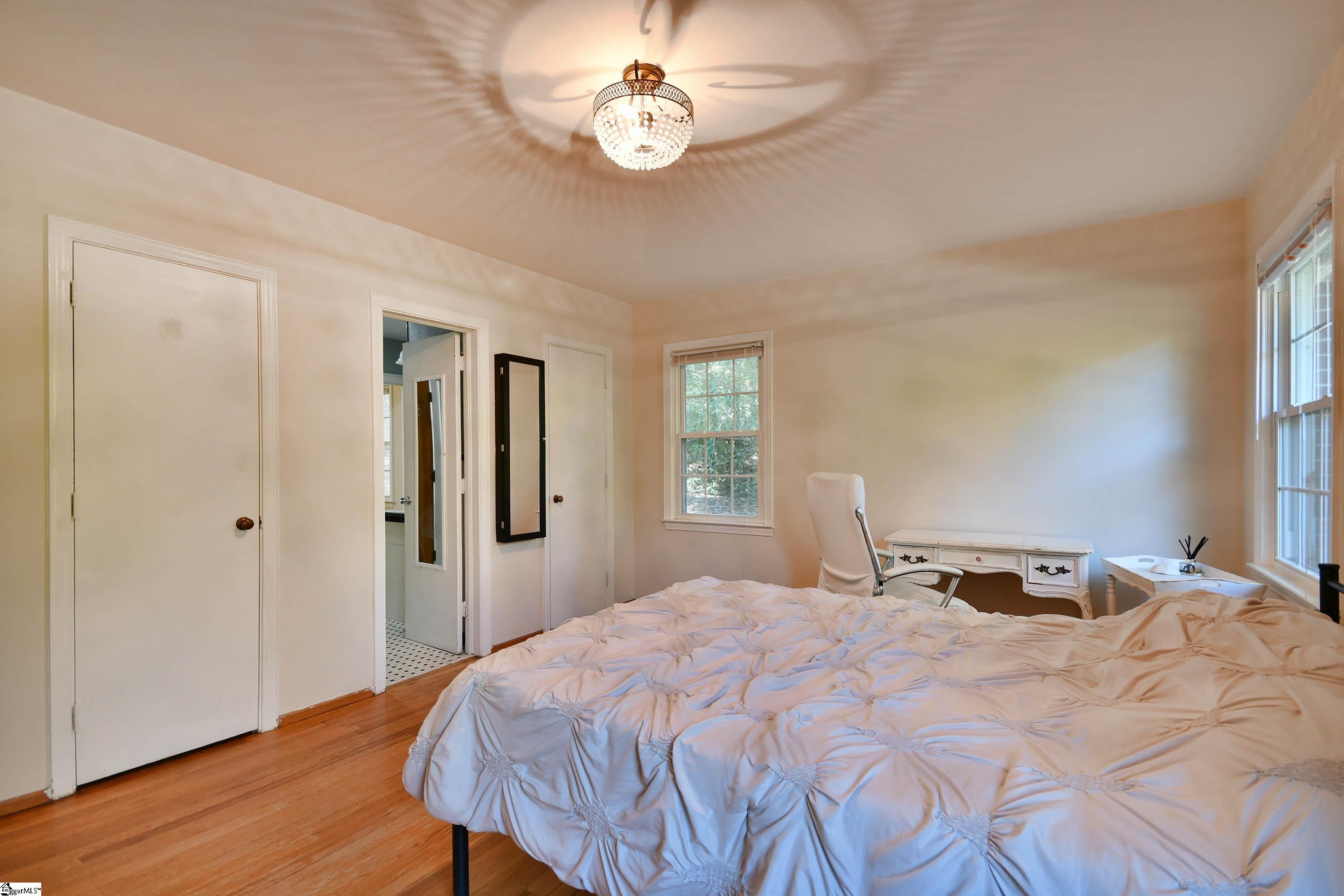 303 Tanglewood Drive Property Photo 35