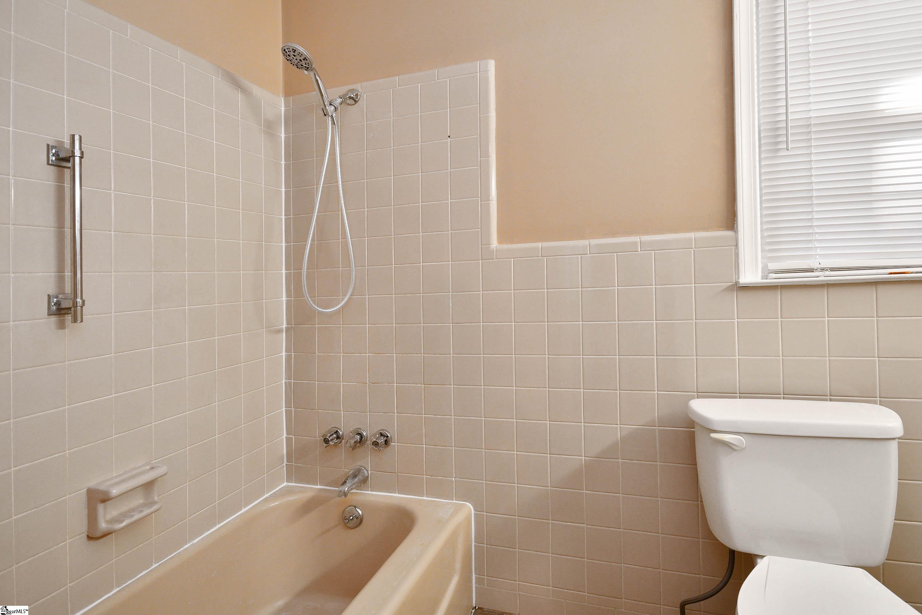 303 Tanglewood Drive Property Photo 40