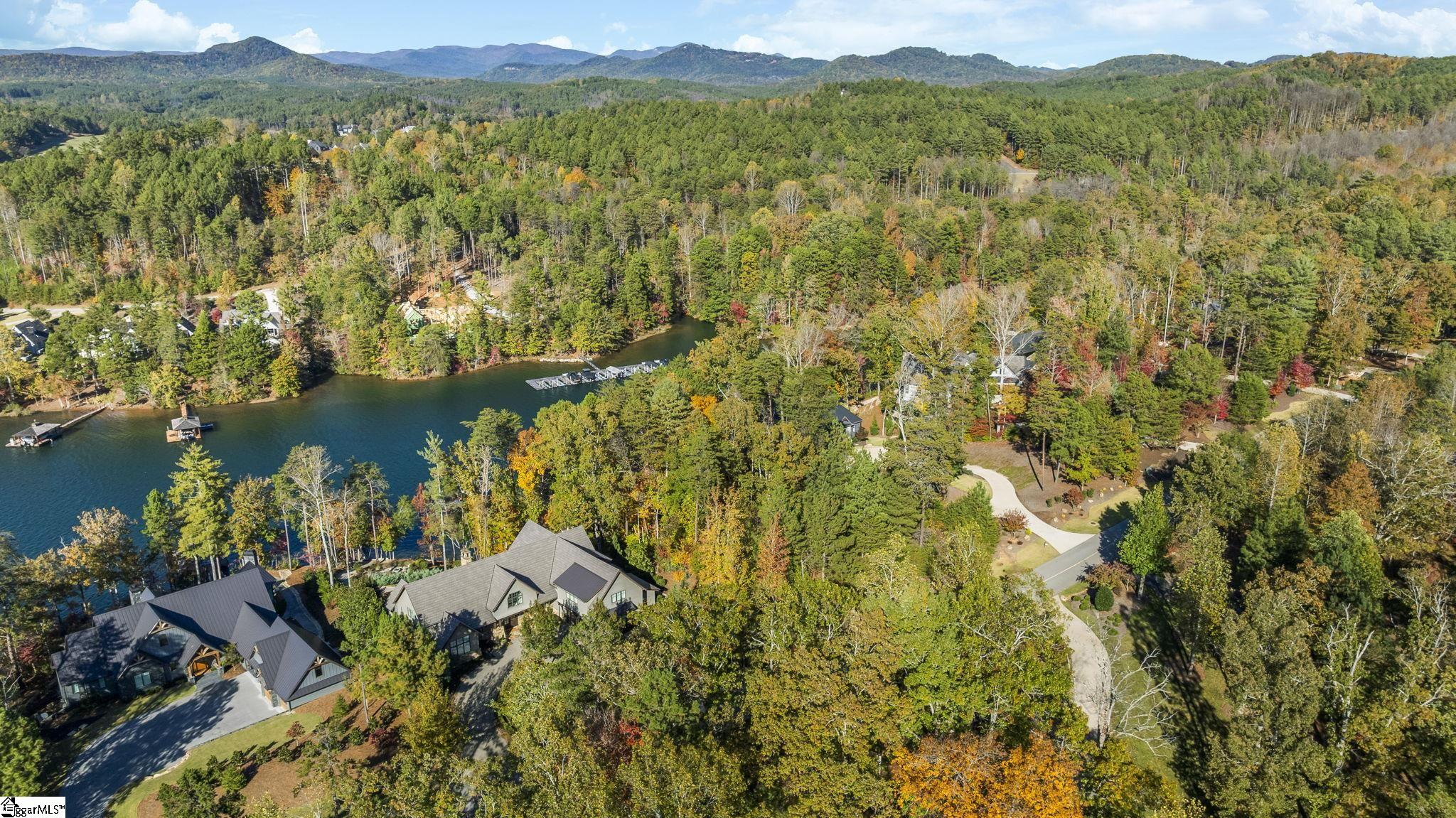 374 Peninsula Ridge Property Photo 4