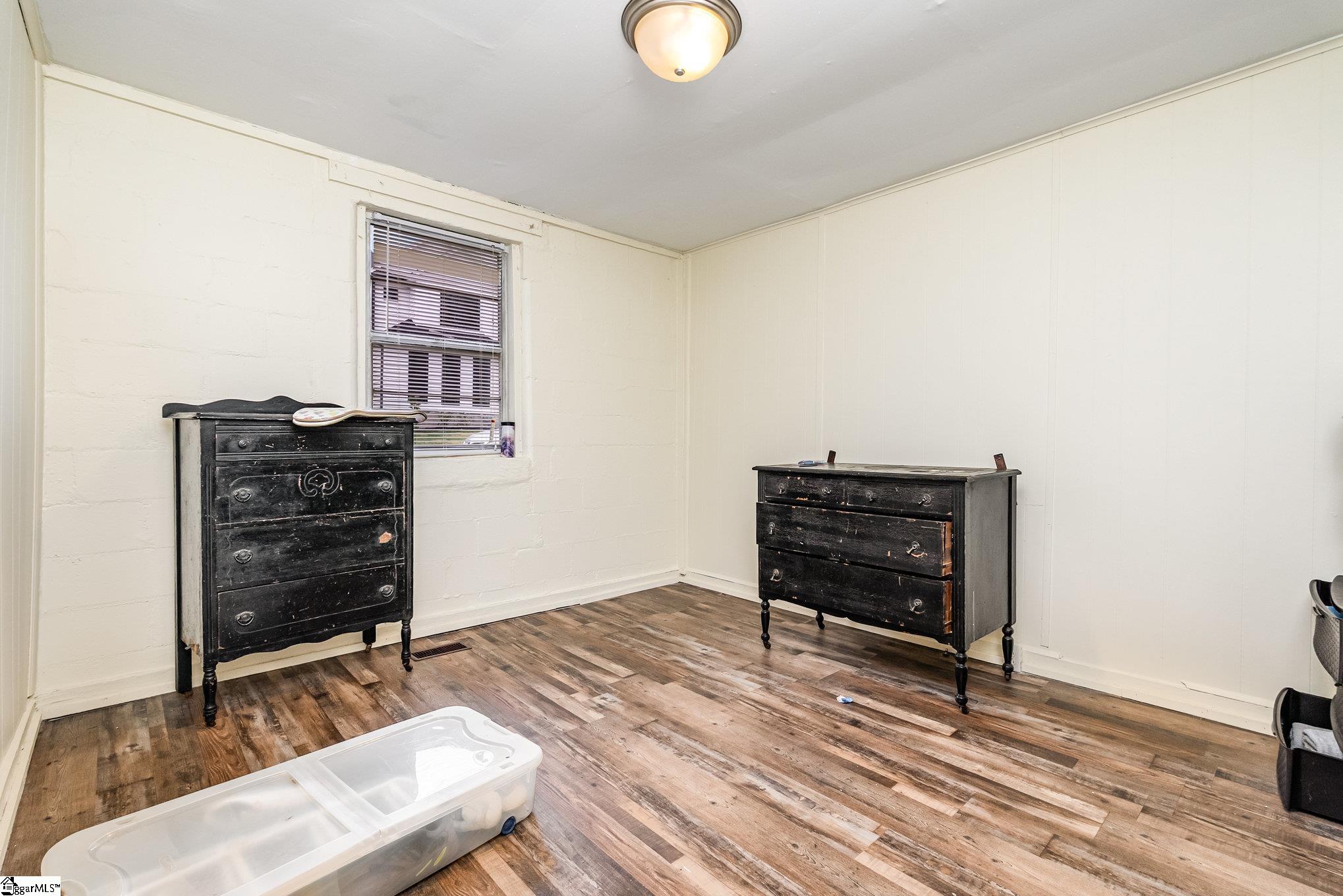 17 Bridwell Avenue Property Photo 23