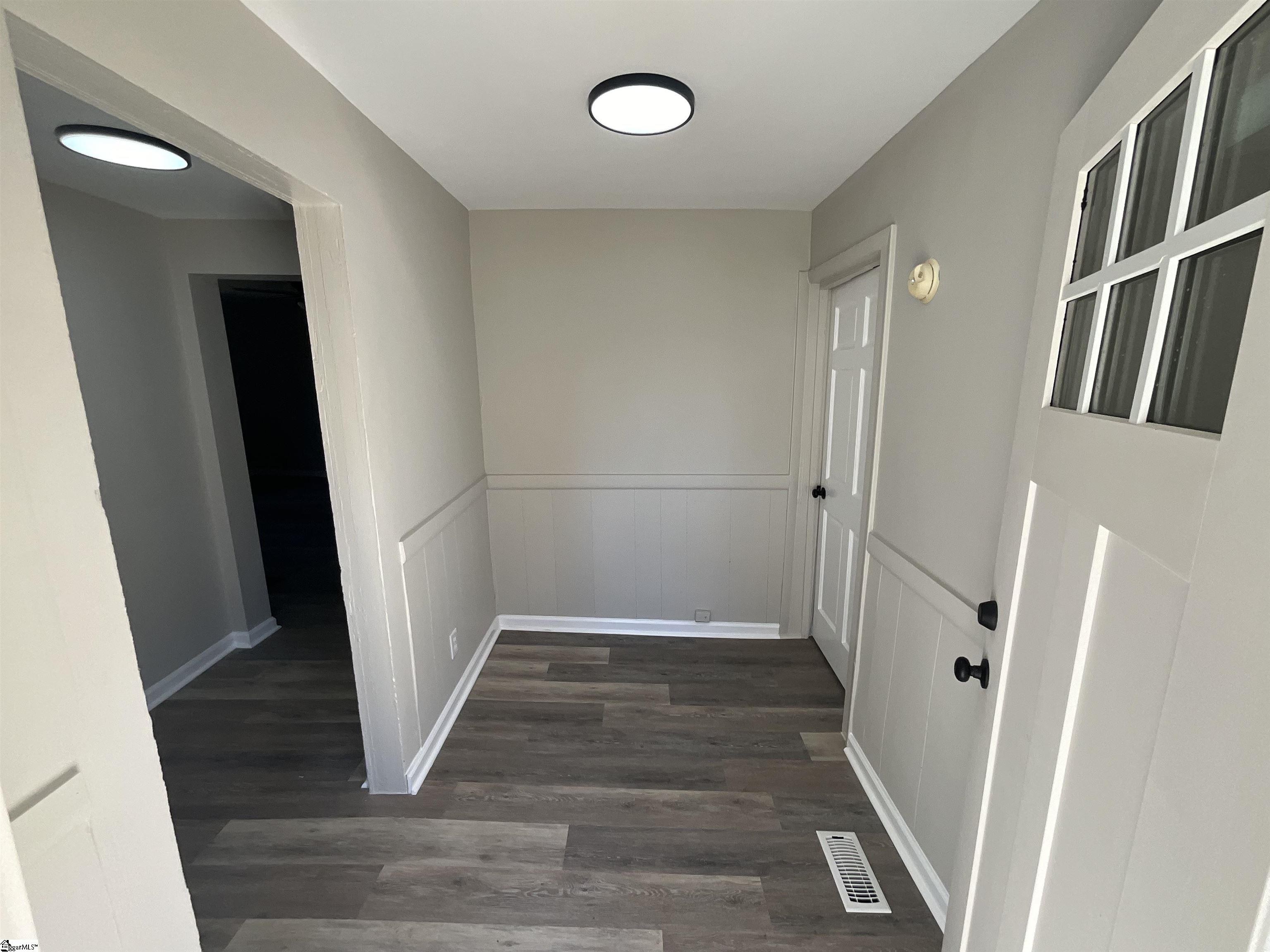 505 E Robinson Street Property Photo 2