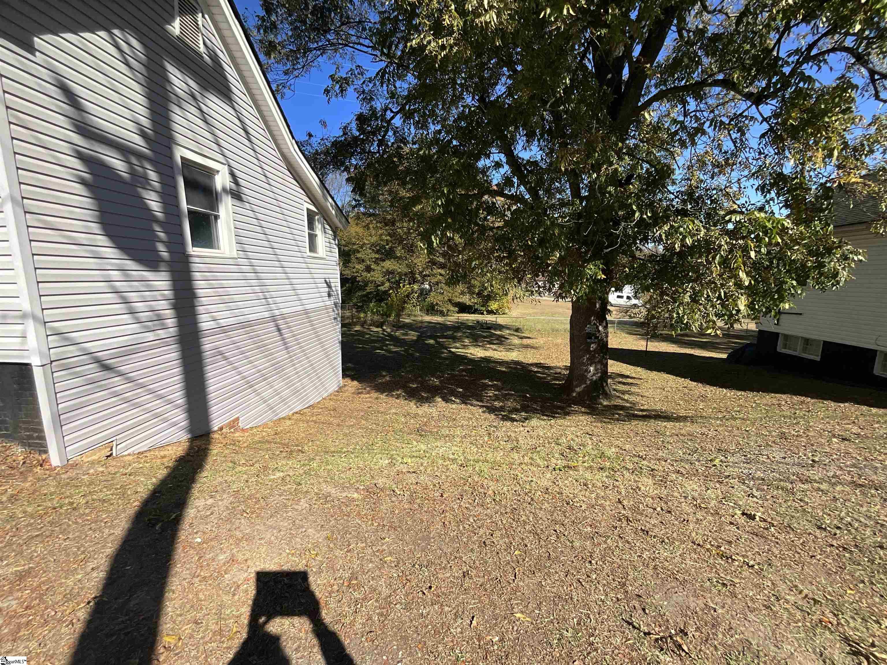 505 E Robinson Street Property Photo 23