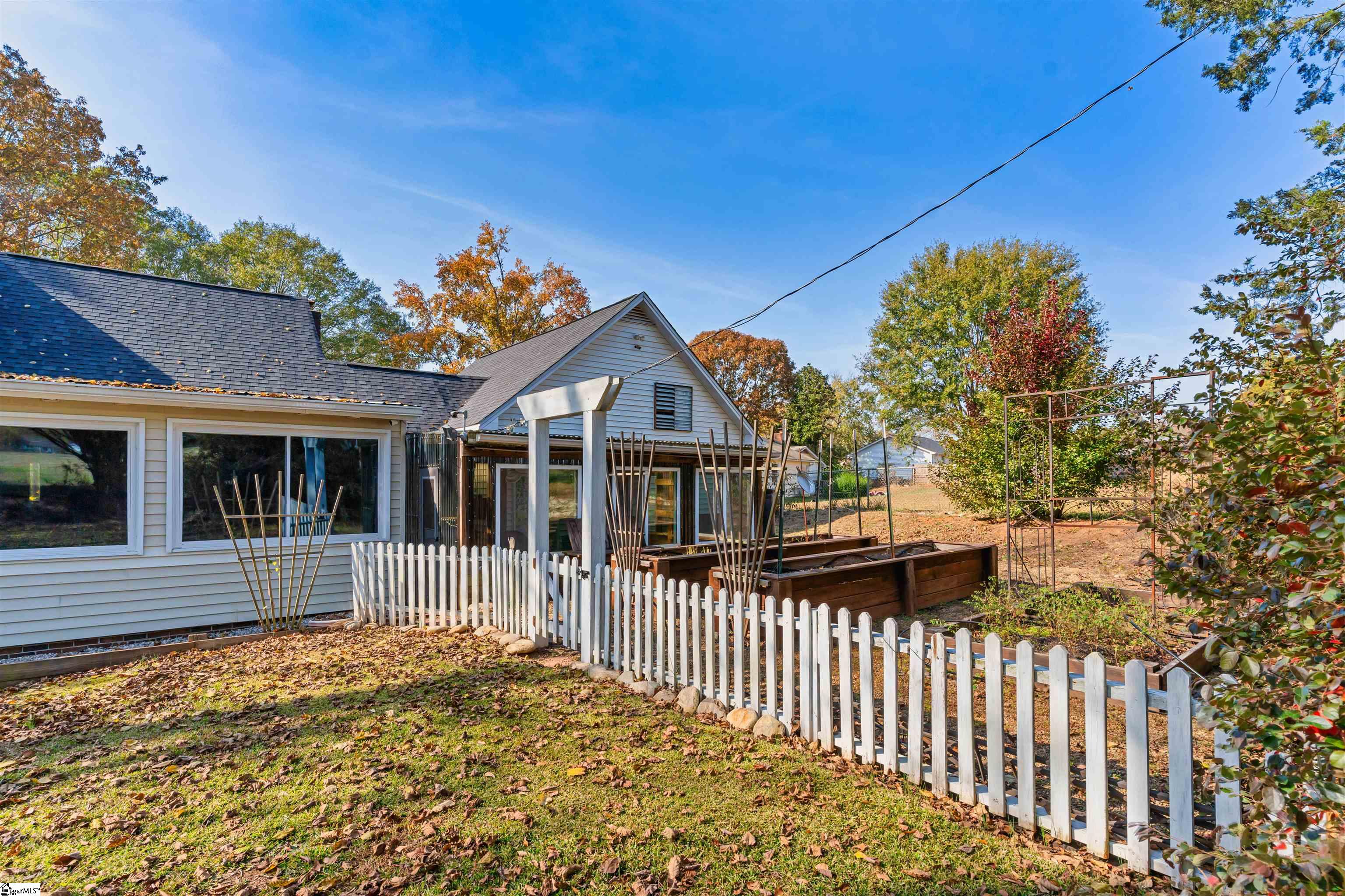112 Stephens Circle Property Photo 12