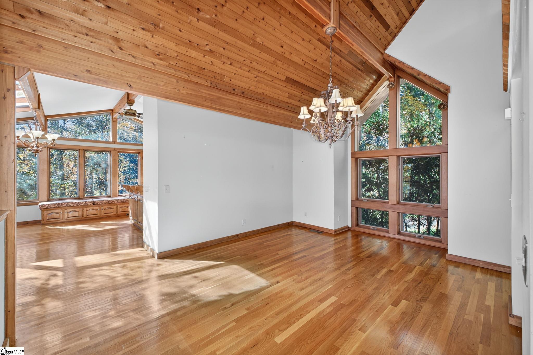 2 Deep Notch Way Property Photo 9