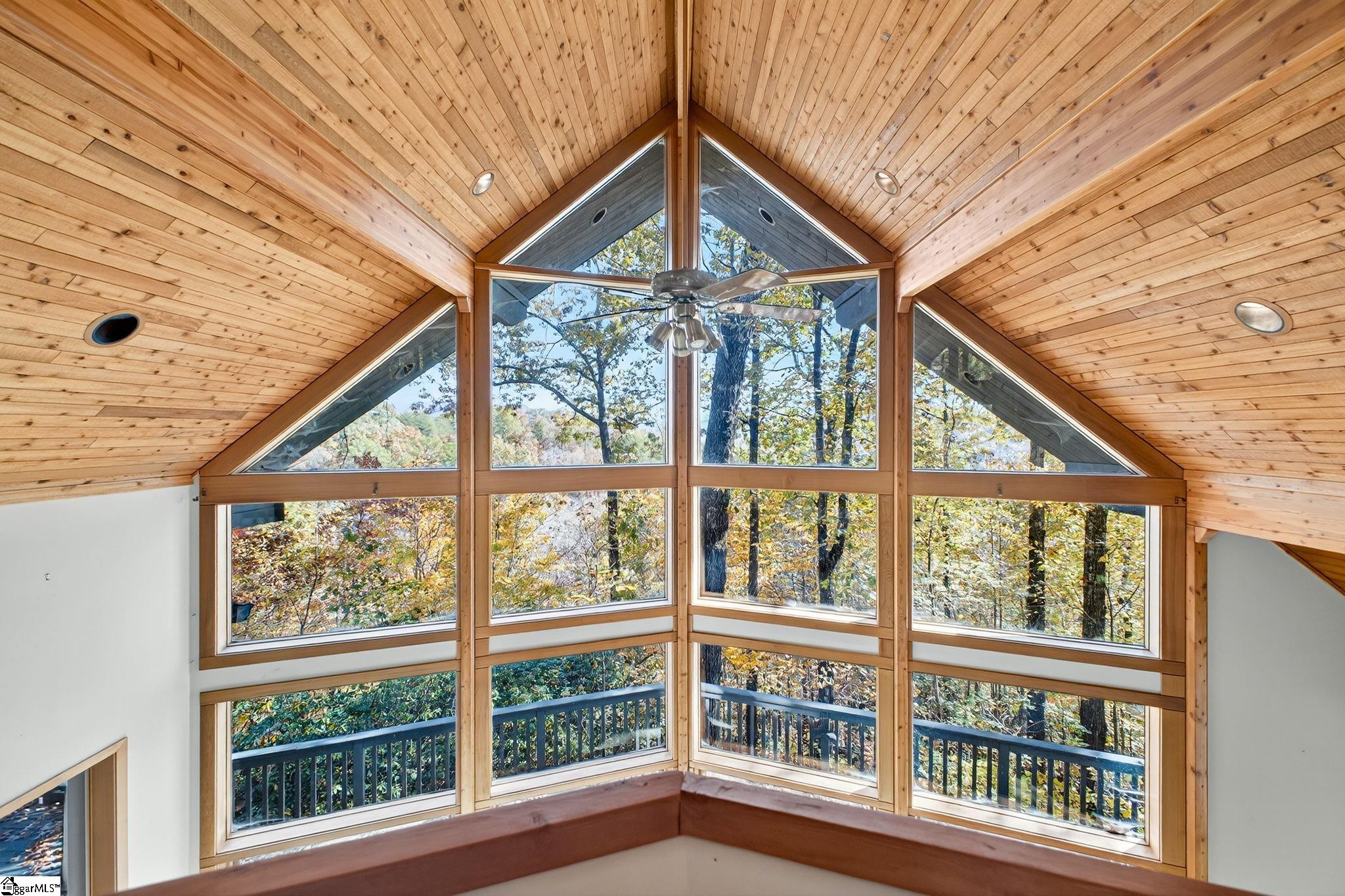 2 Deep Notch Way Property Photo 13