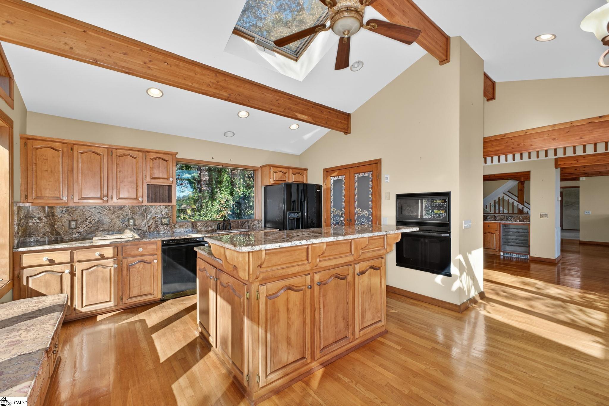 2 Deep Notch Way Property Photo 16