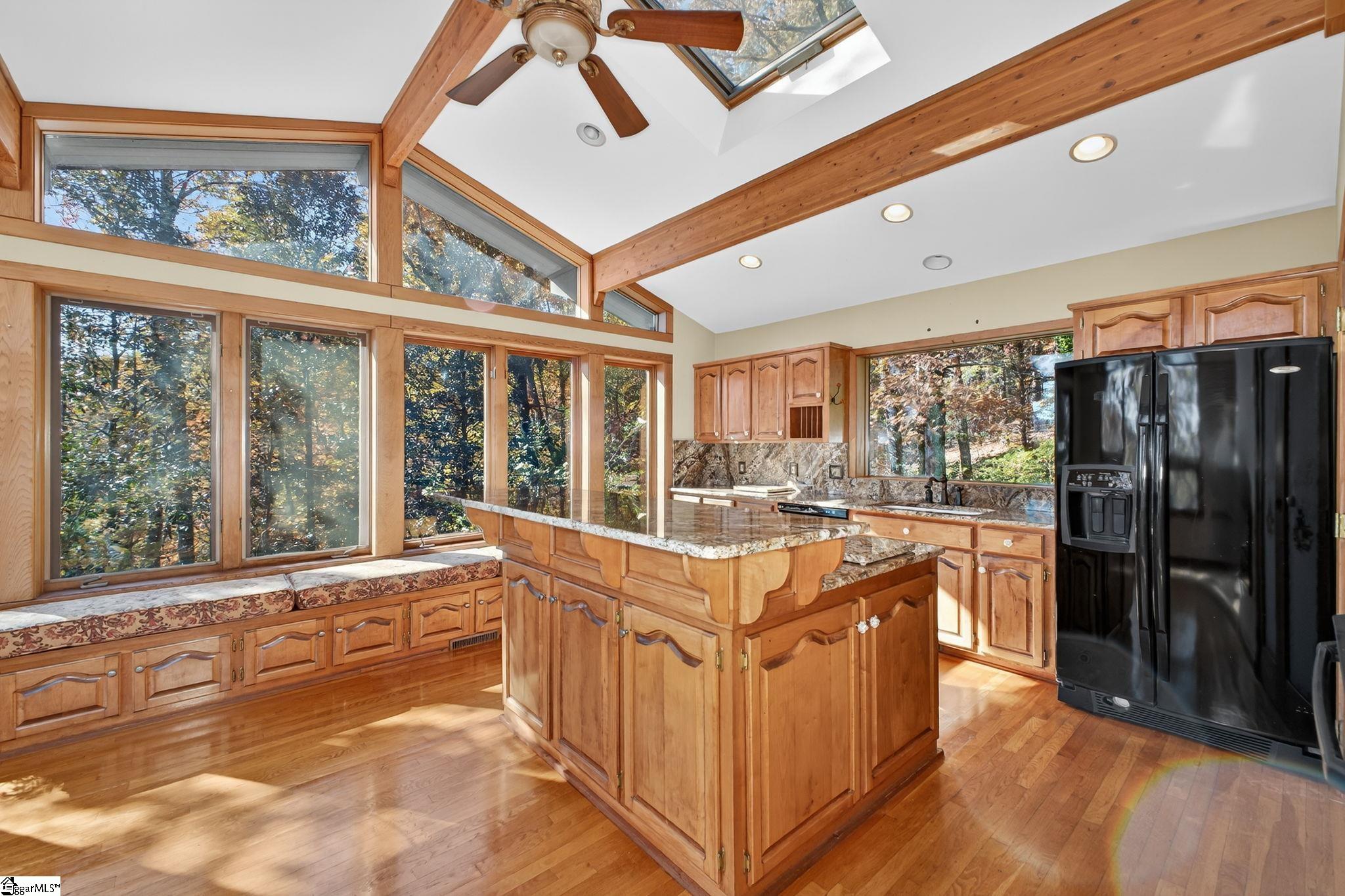 2 Deep Notch Way Property Photo 17
