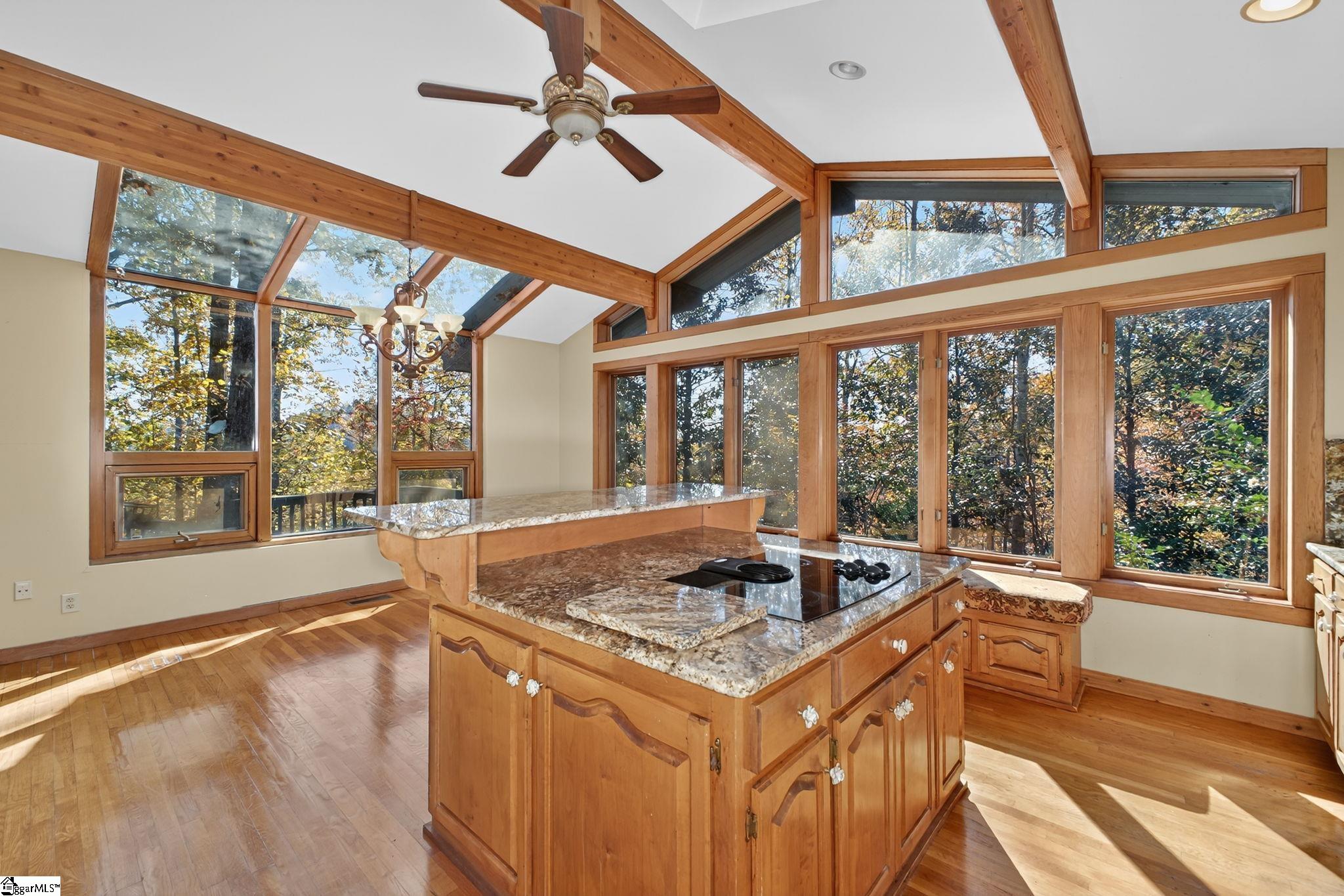 2 Deep Notch Way Property Photo 18