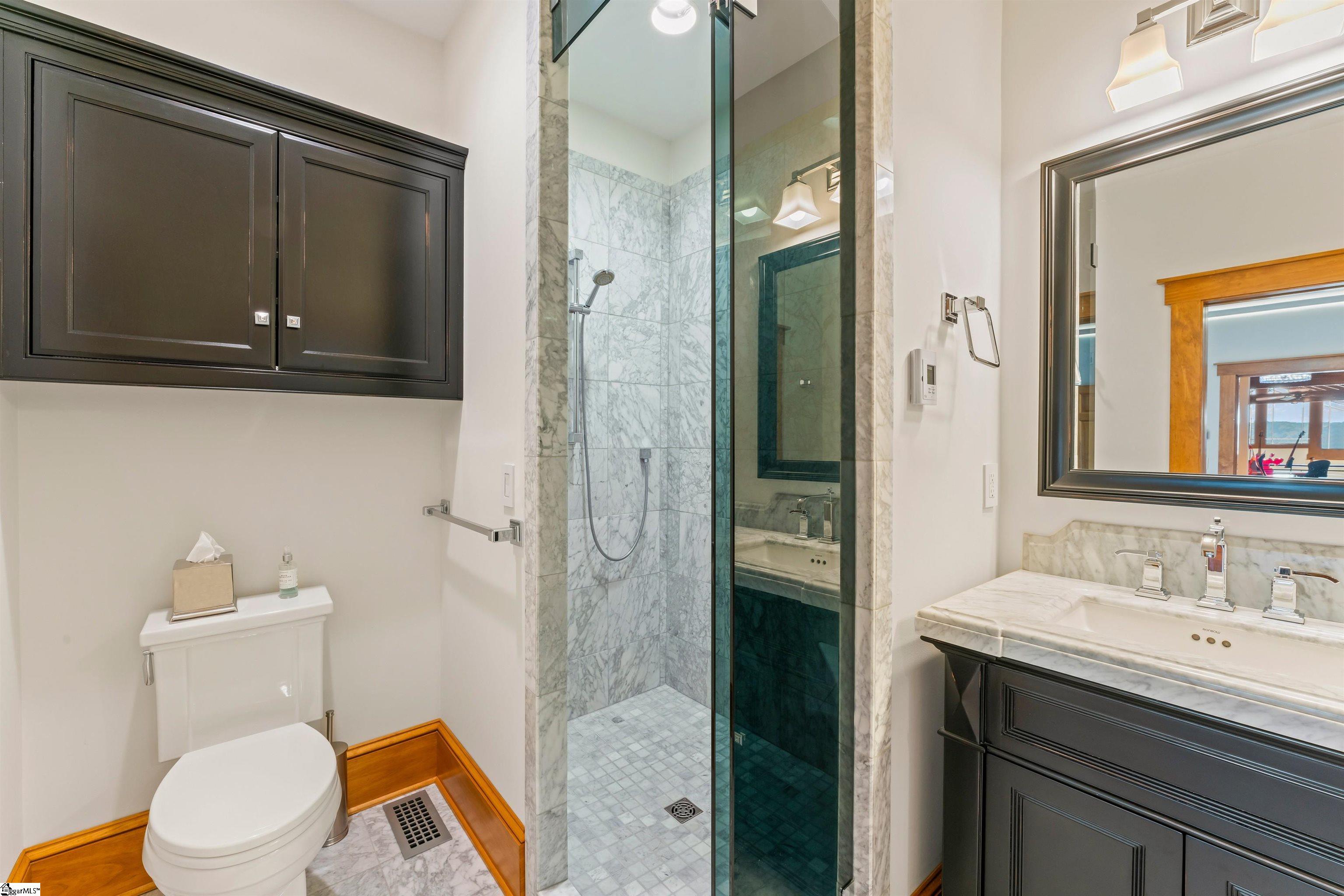 1574544 Property Photo 26