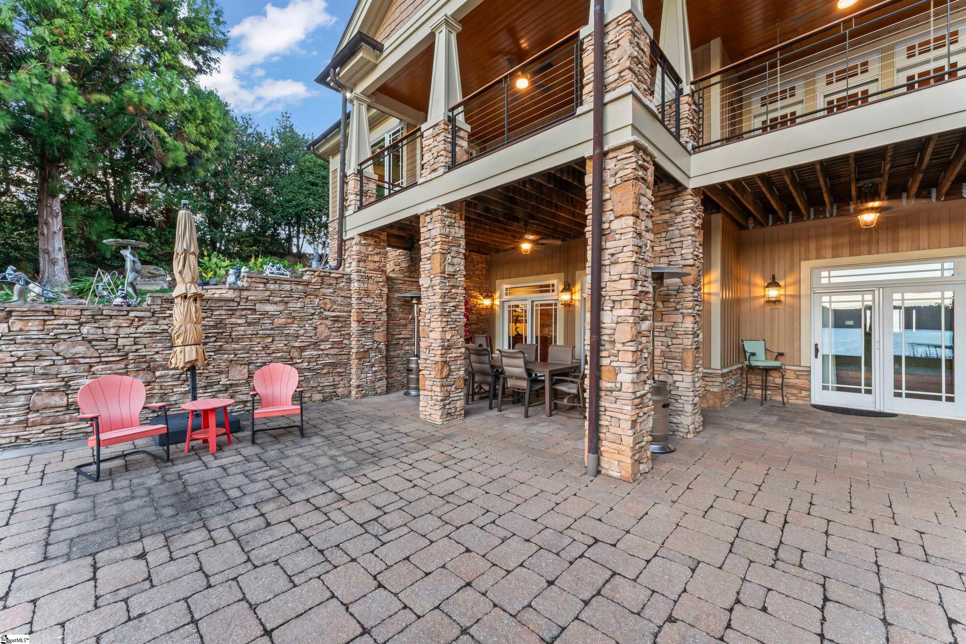 1574544 Property Photo 37