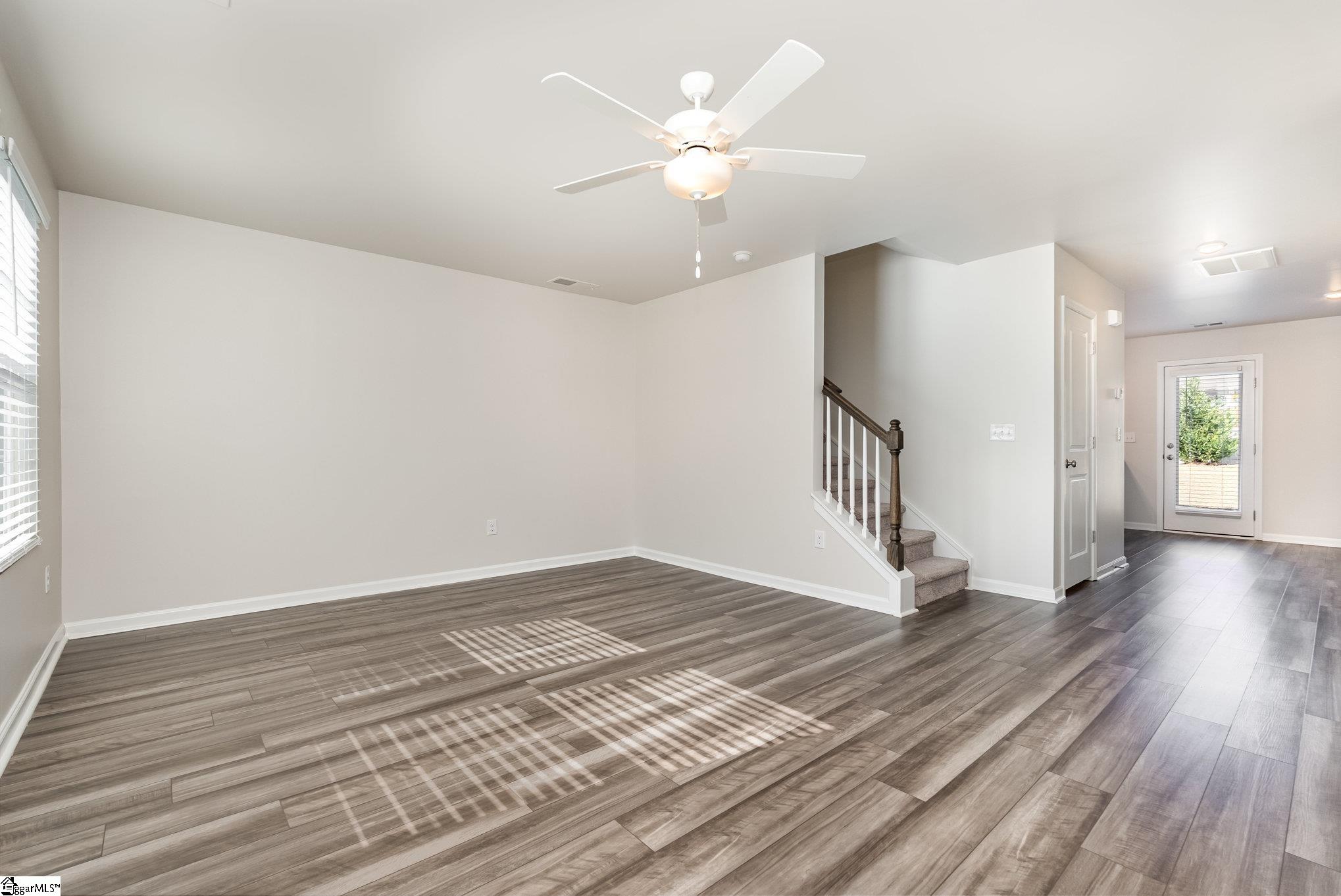 643 Blossom Run Property Photo 6
