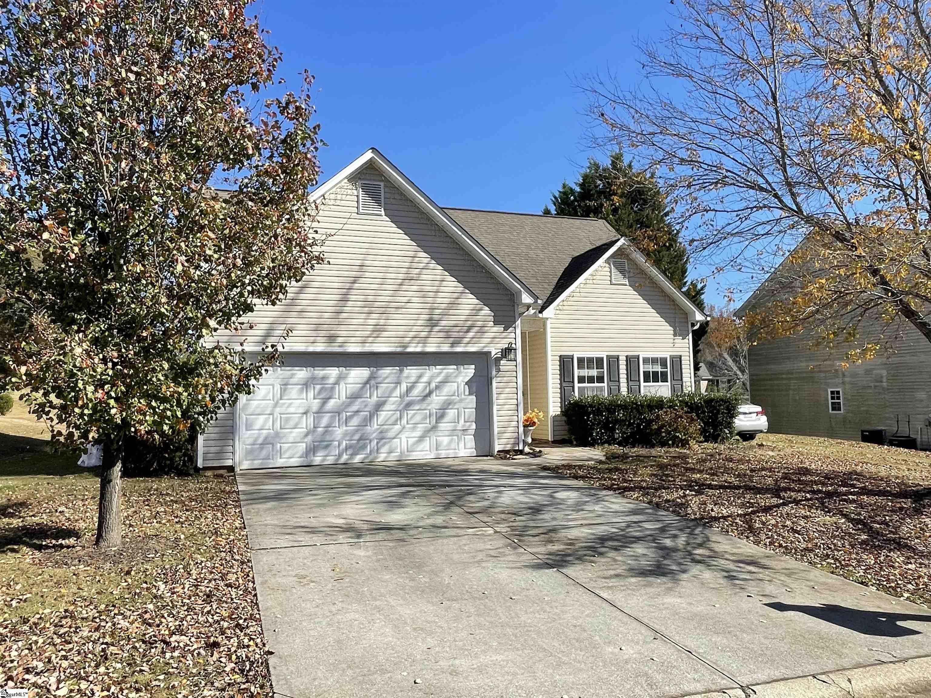 214 Rachel Evans Drive Property Photo 2