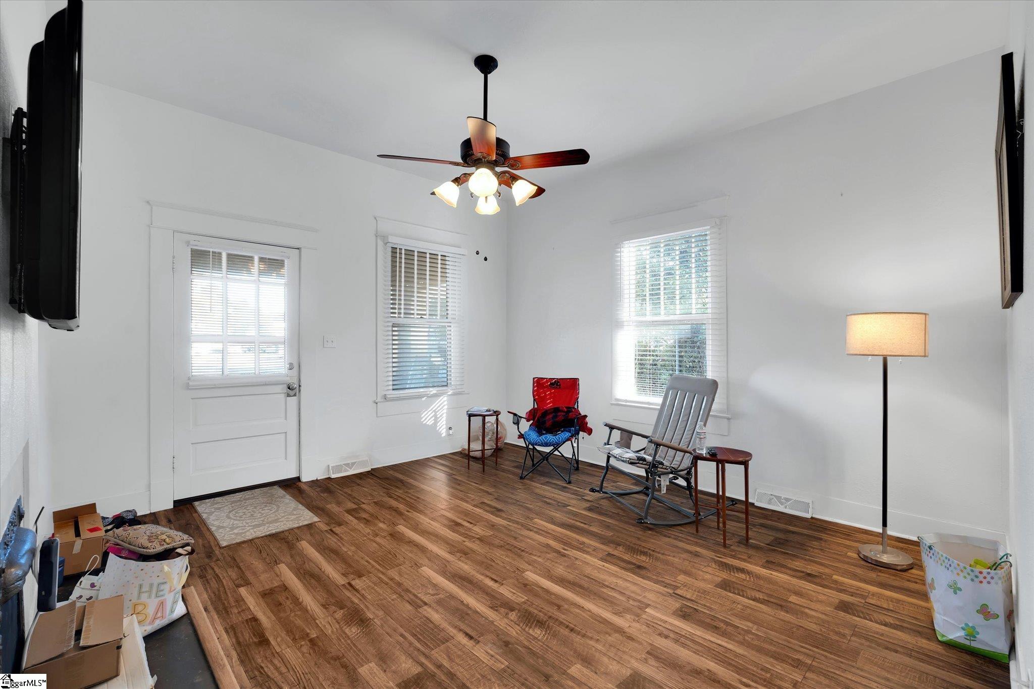 609 Fair Street Property Photo 4