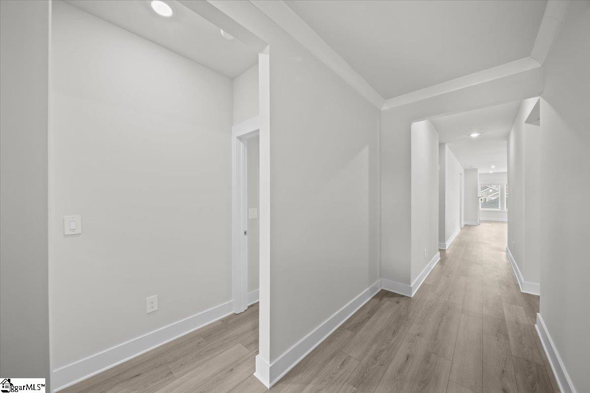 504 Tilson Road Property Photo 4