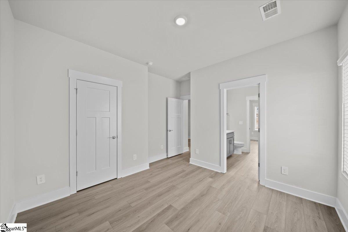 504 Tilson Road Property Photo 8