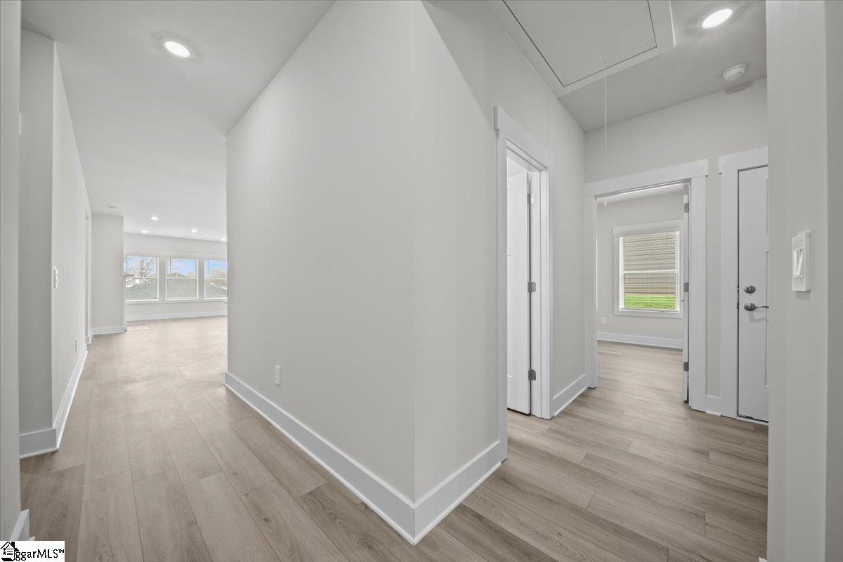 504 Tilson Road Property Photo 10