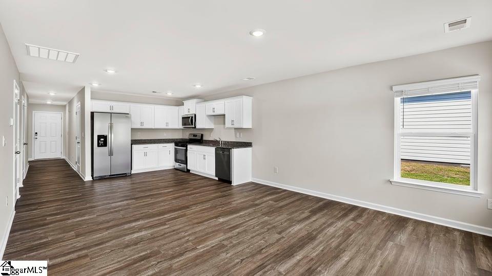 109 Elgin Drive Property Photo 14