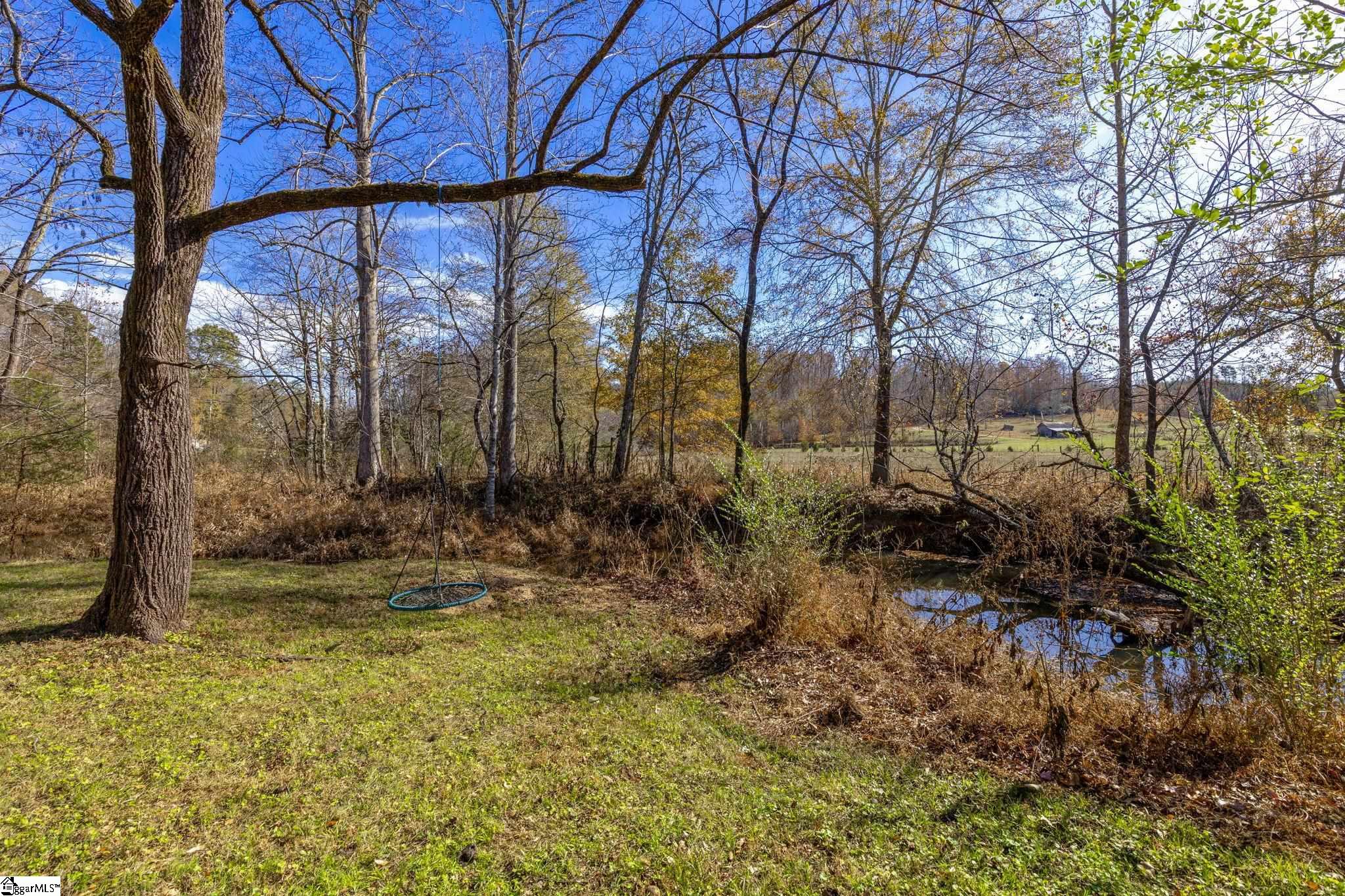 202 Cove Creek Road Property Photo 3