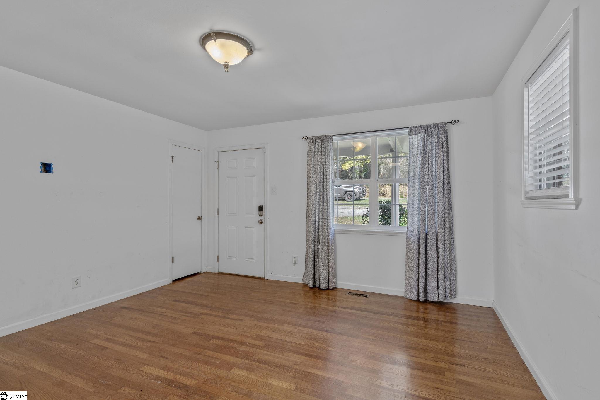 202 Cove Creek Road Property Photo 7