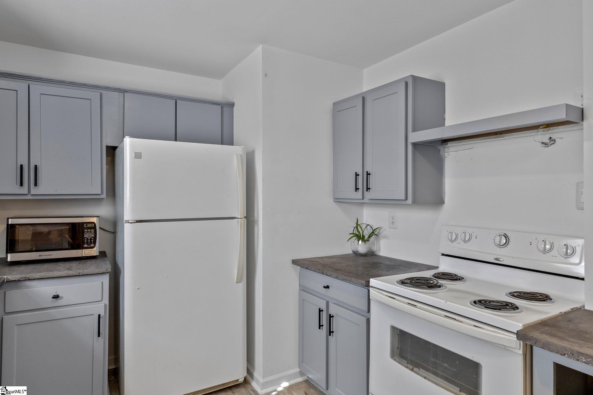 202 Cove Creek Road Property Photo 11