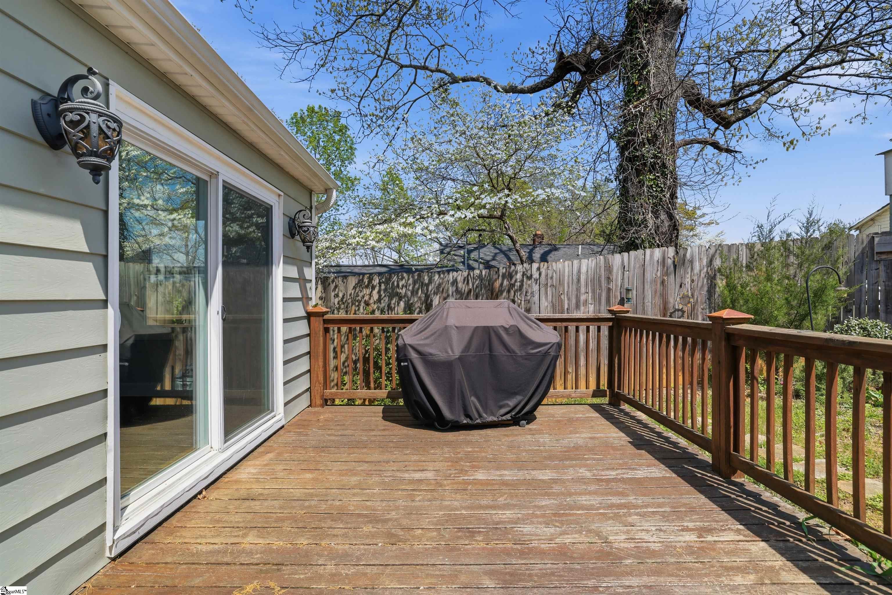 107 Haviland Avenue Property Photo 42