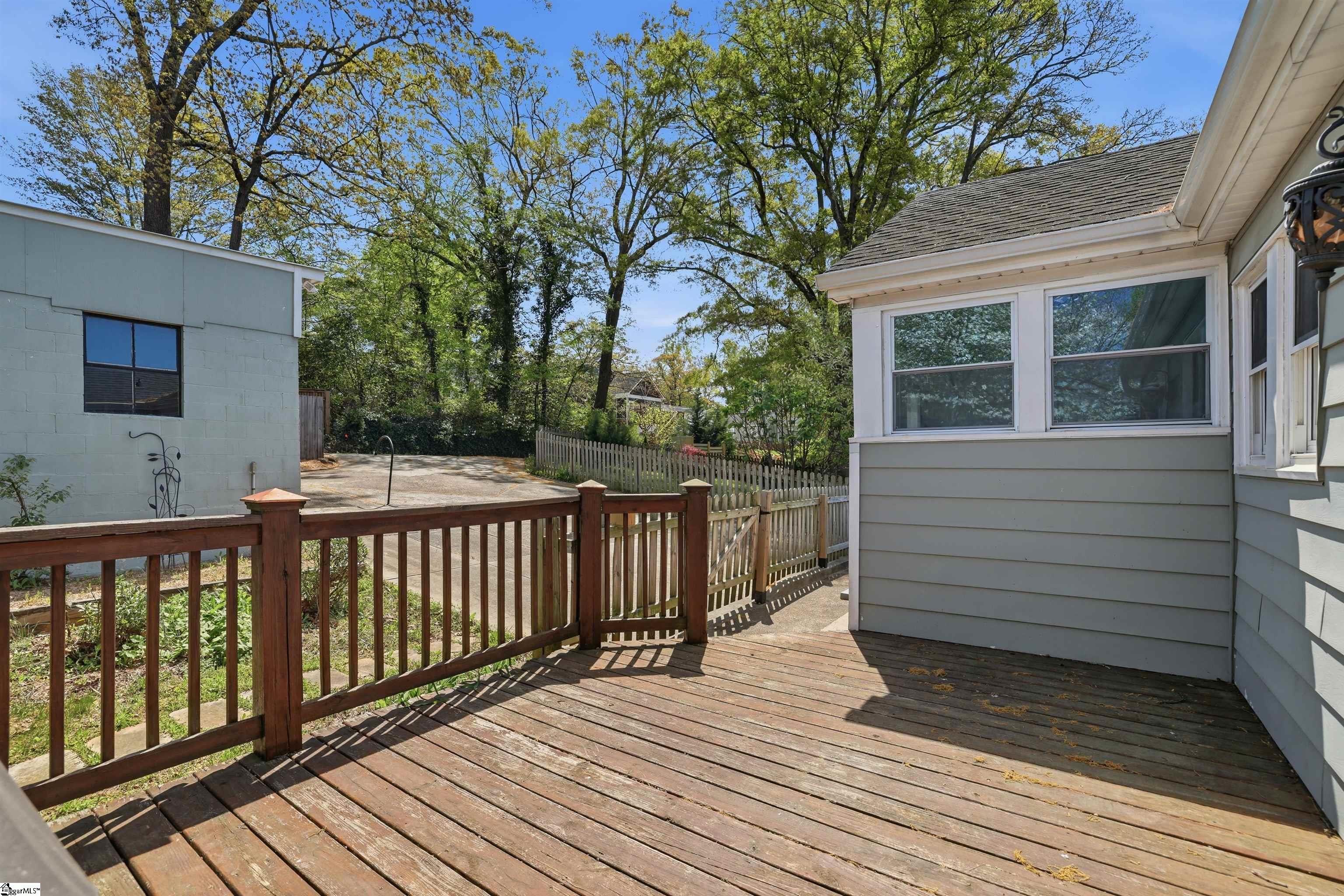 107 Haviland Avenue Property Photo 43