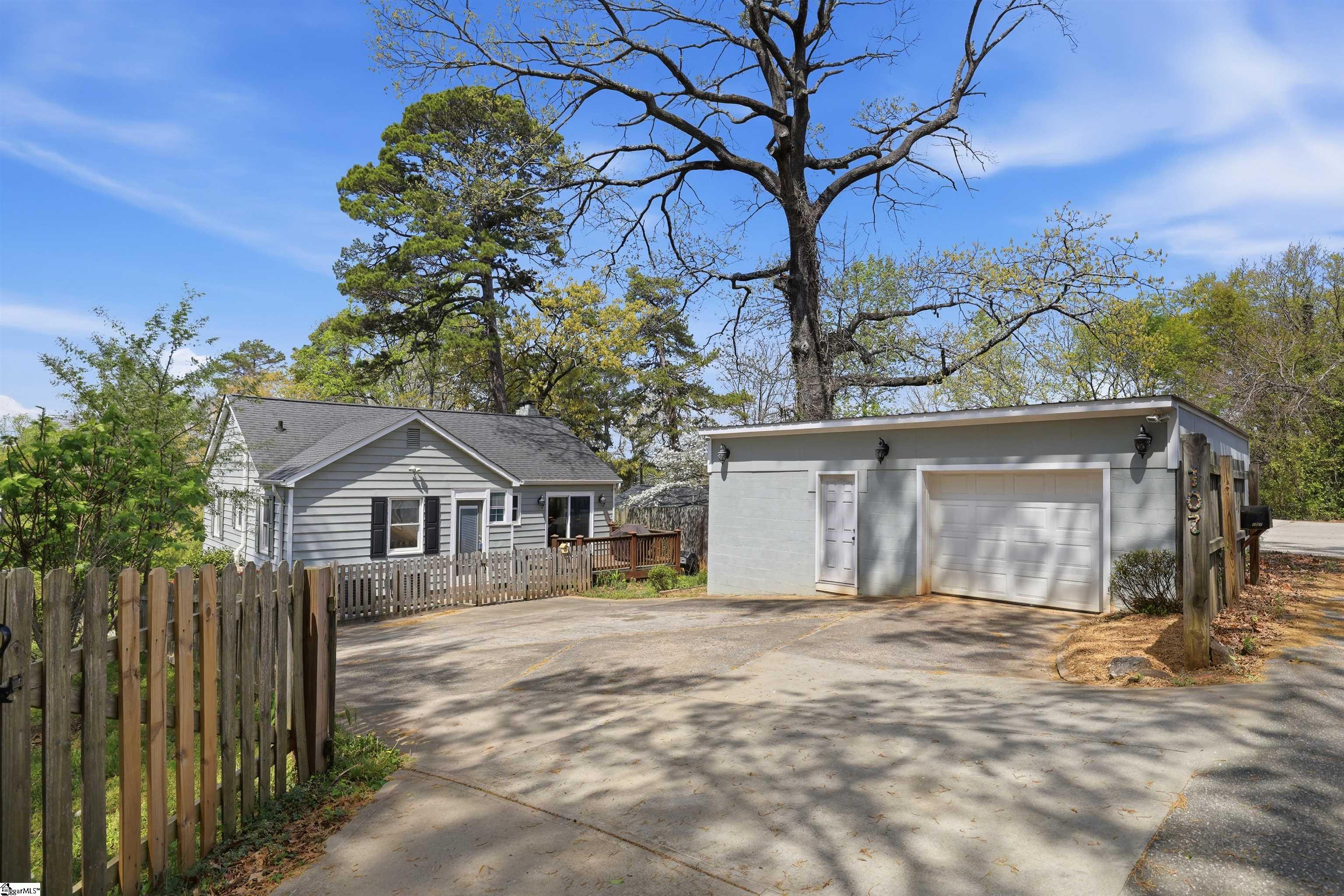 107 Haviland Avenue Property Photo 46