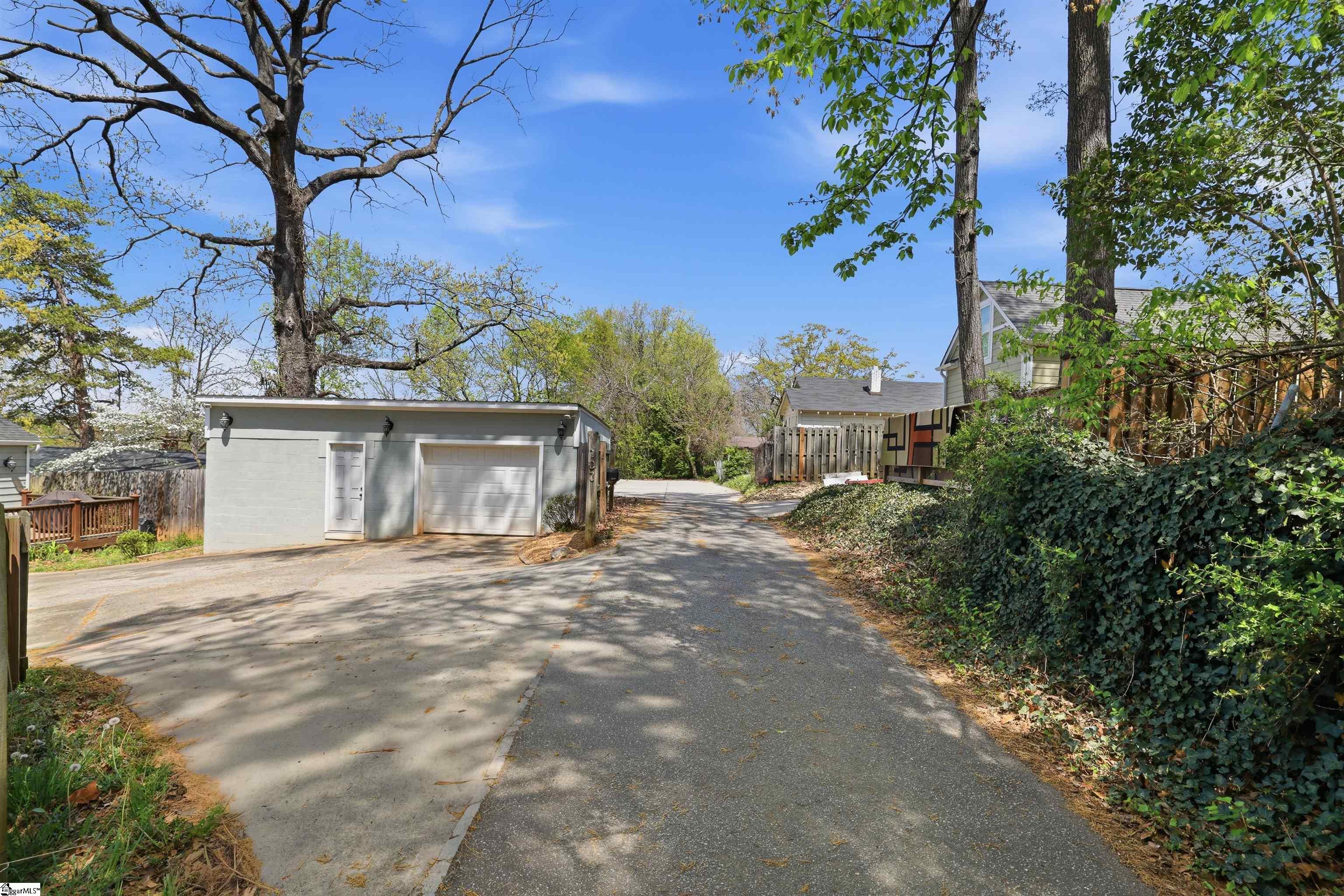 107 Haviland Avenue Property Photo 49