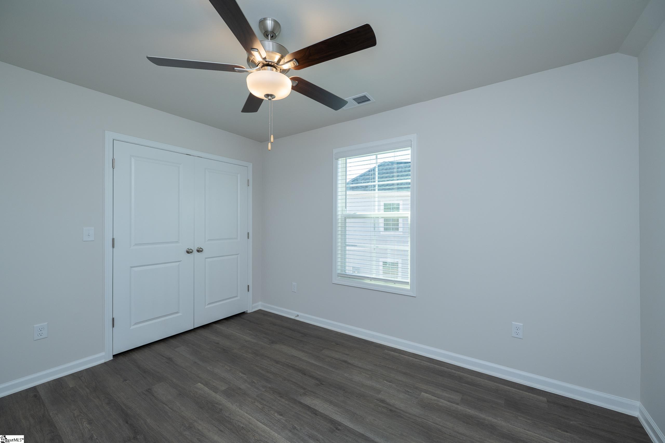 221 Waltham Court Property Photo 14